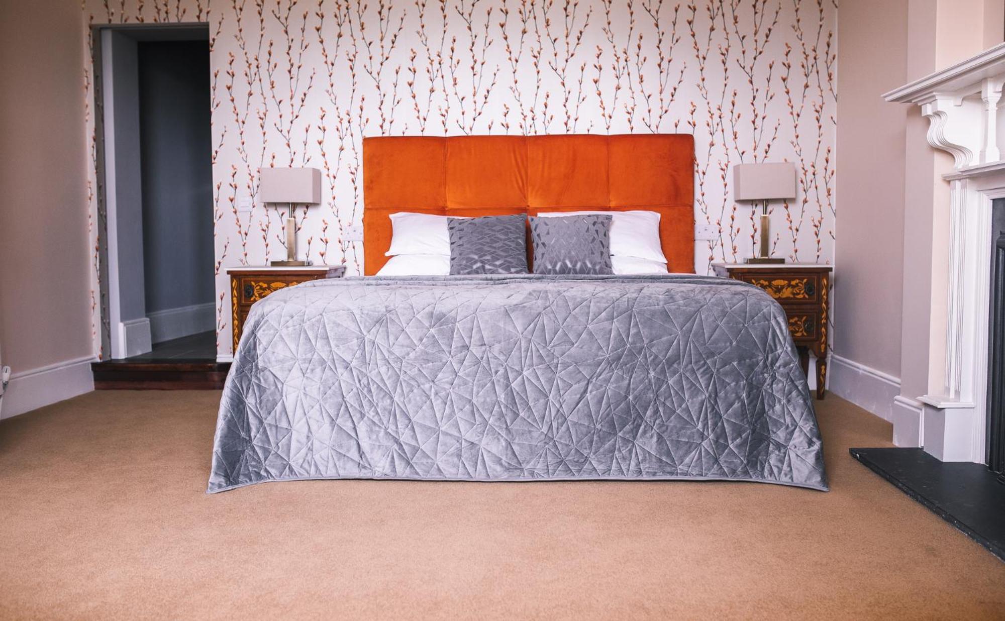 Castle Dargan Executive Junior Room