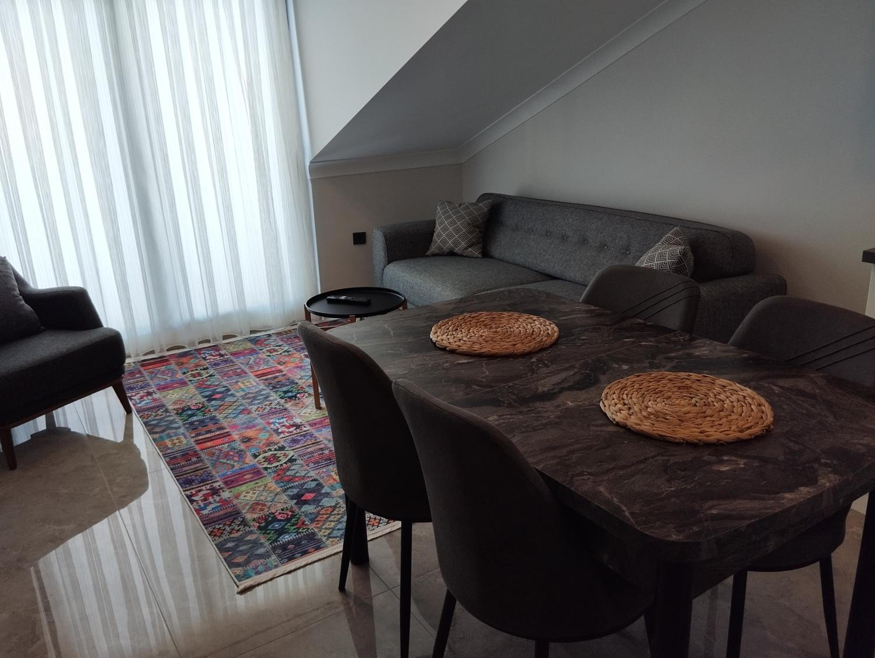Penthouse Apartment - Photo 19