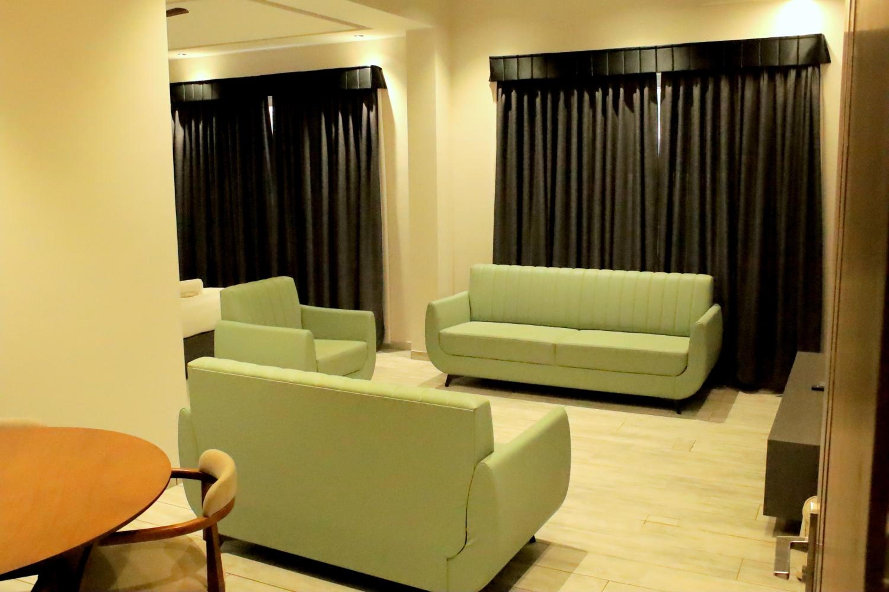 Superior King Room photo 3