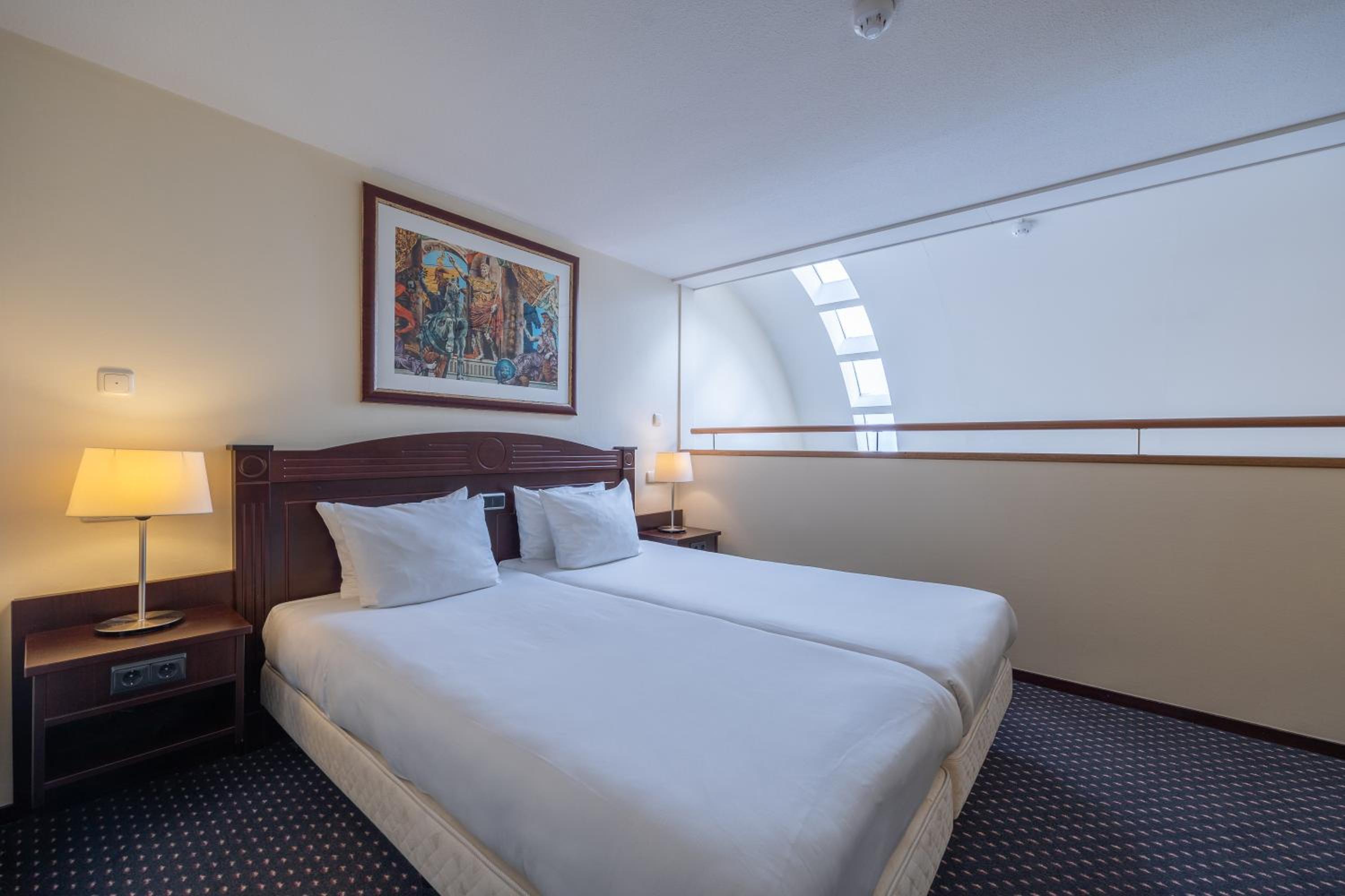 Deluxe Twin Room - Photo 1