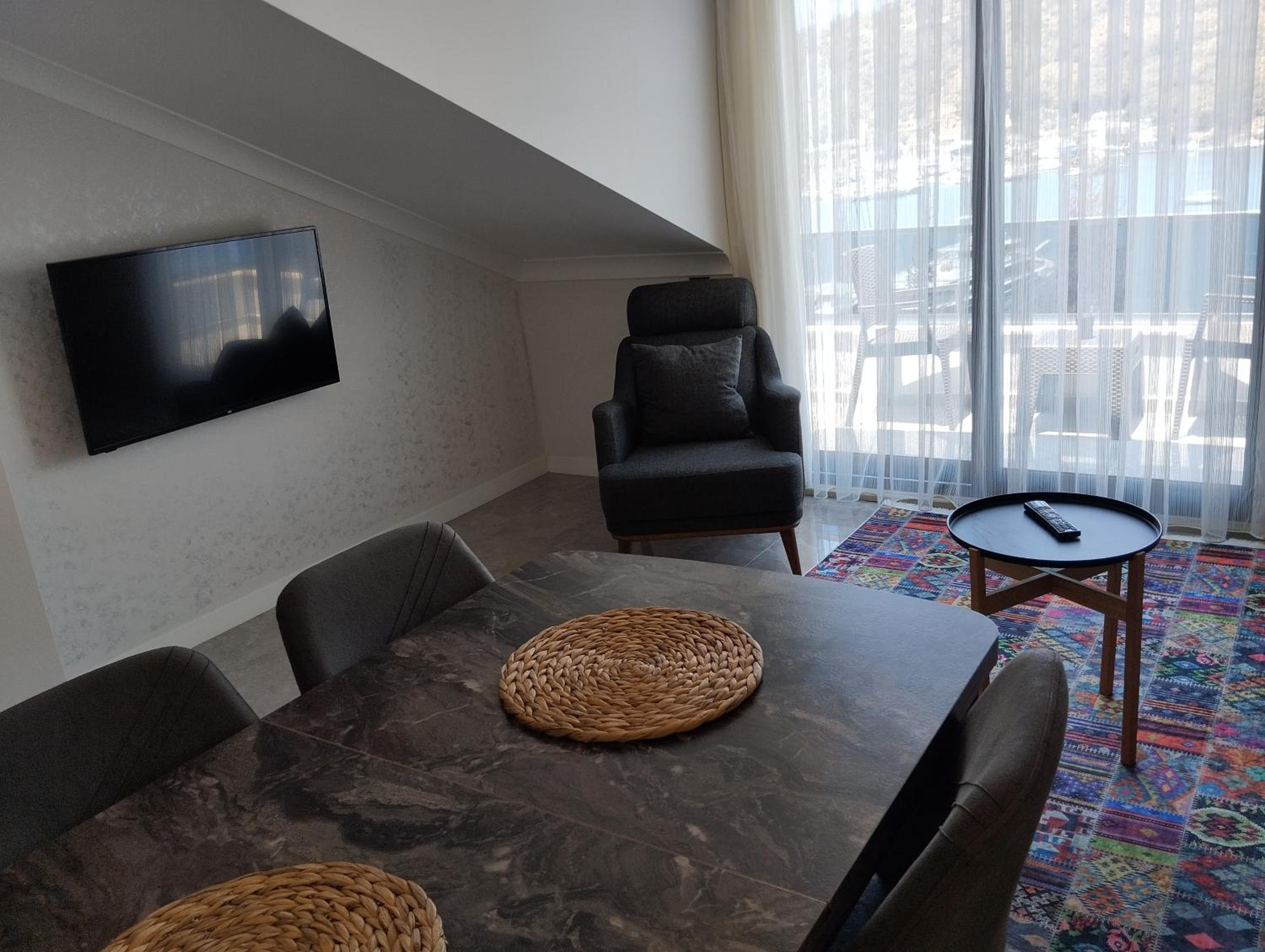 Penthouse Apartment - Photo 29