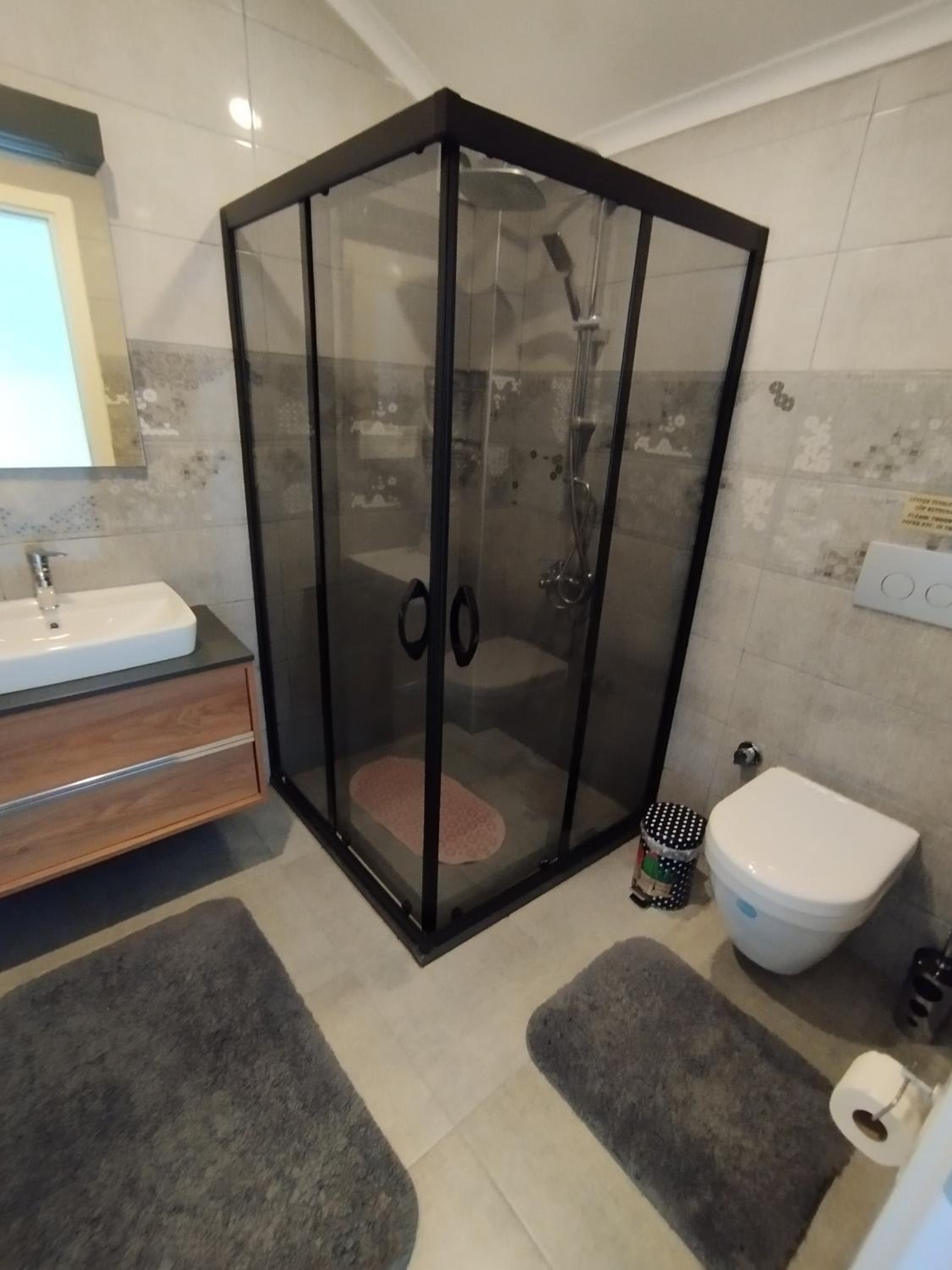 Penthouse Apartment - Photo 25
