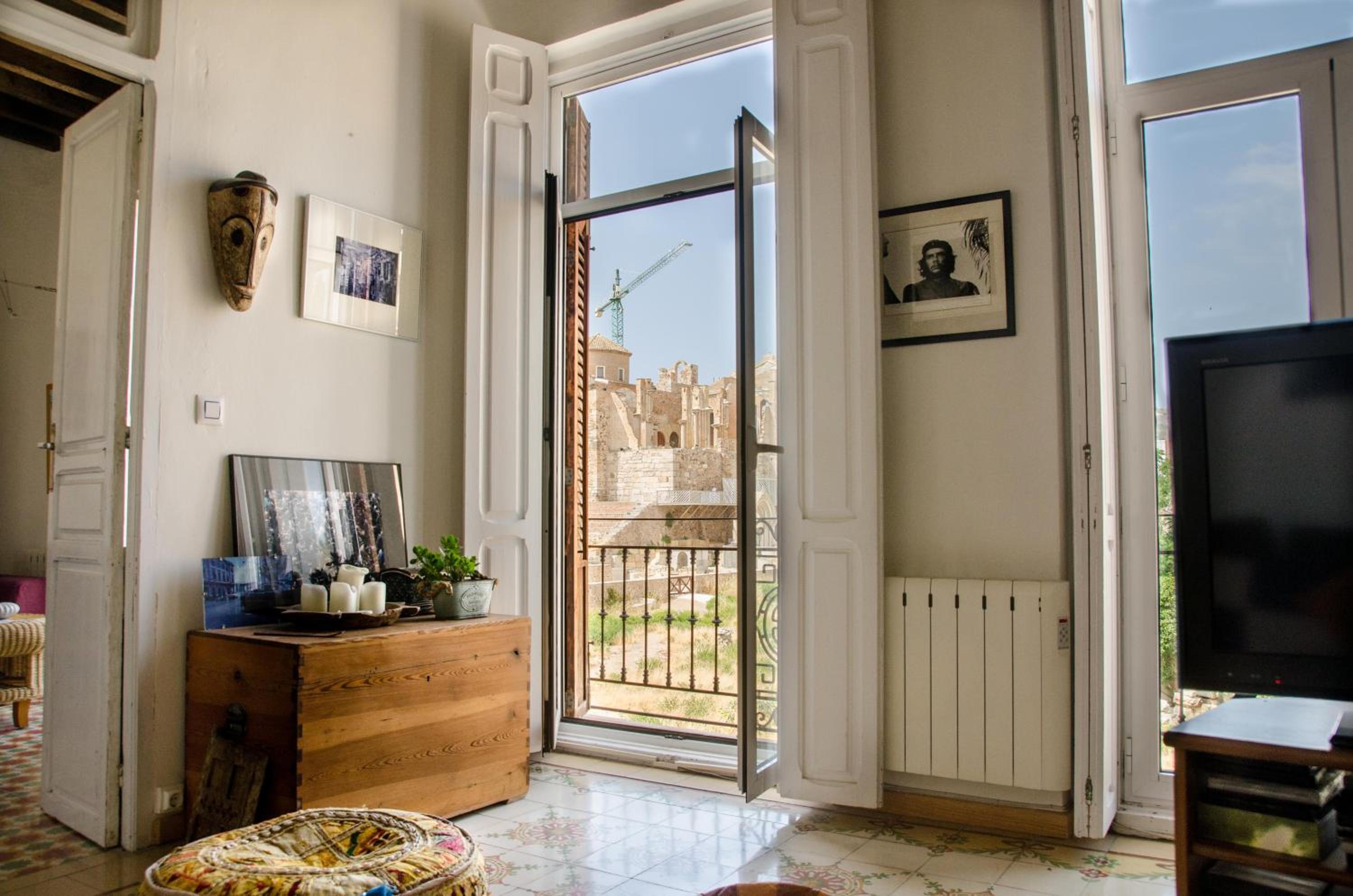 Two-Bedroom Apartment - Photo 3