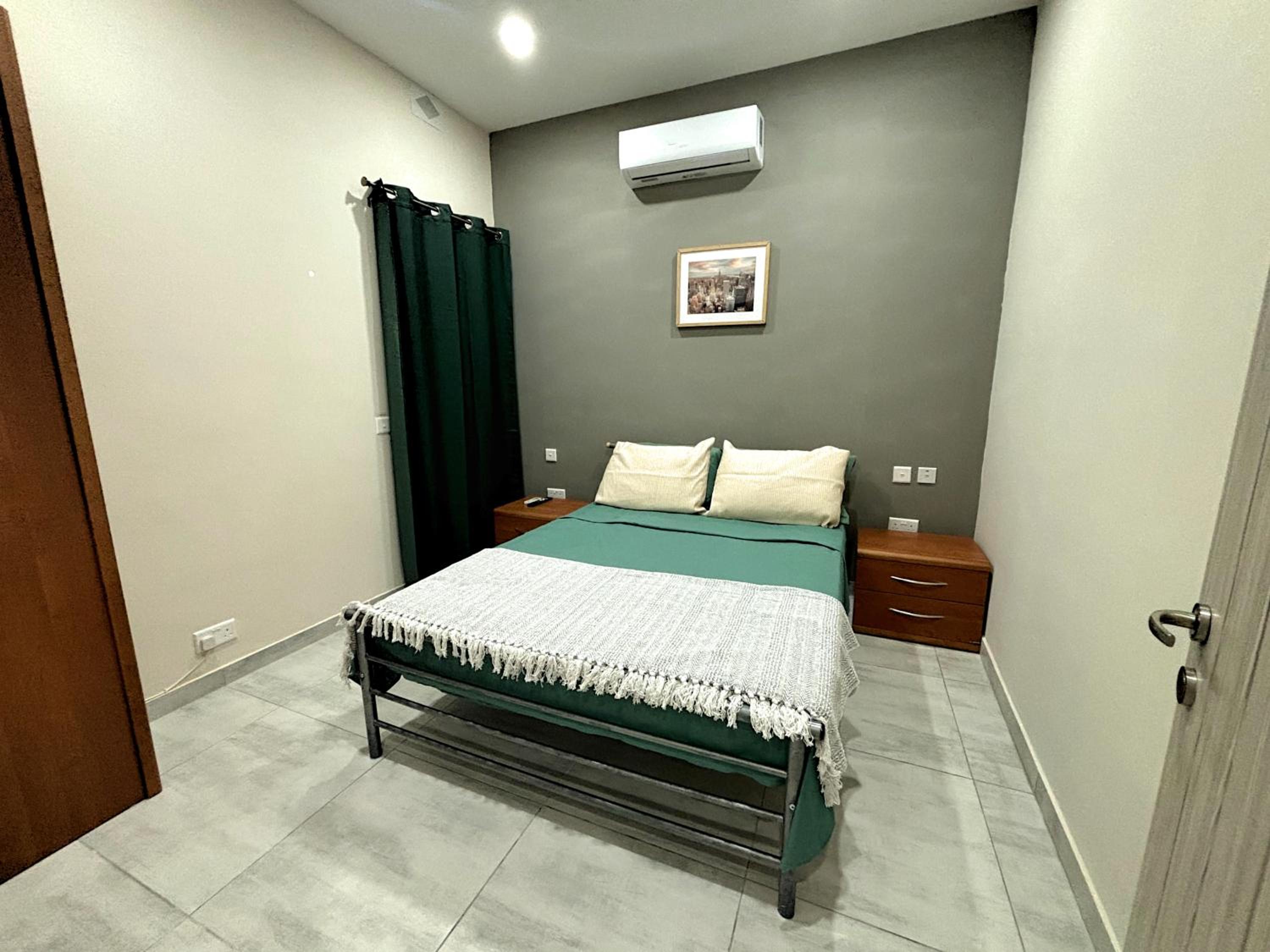 Double Room with Private External Bathroom photo 3