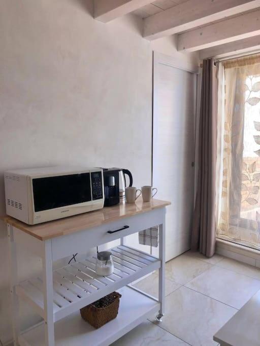 One-Bedroom House photo 2