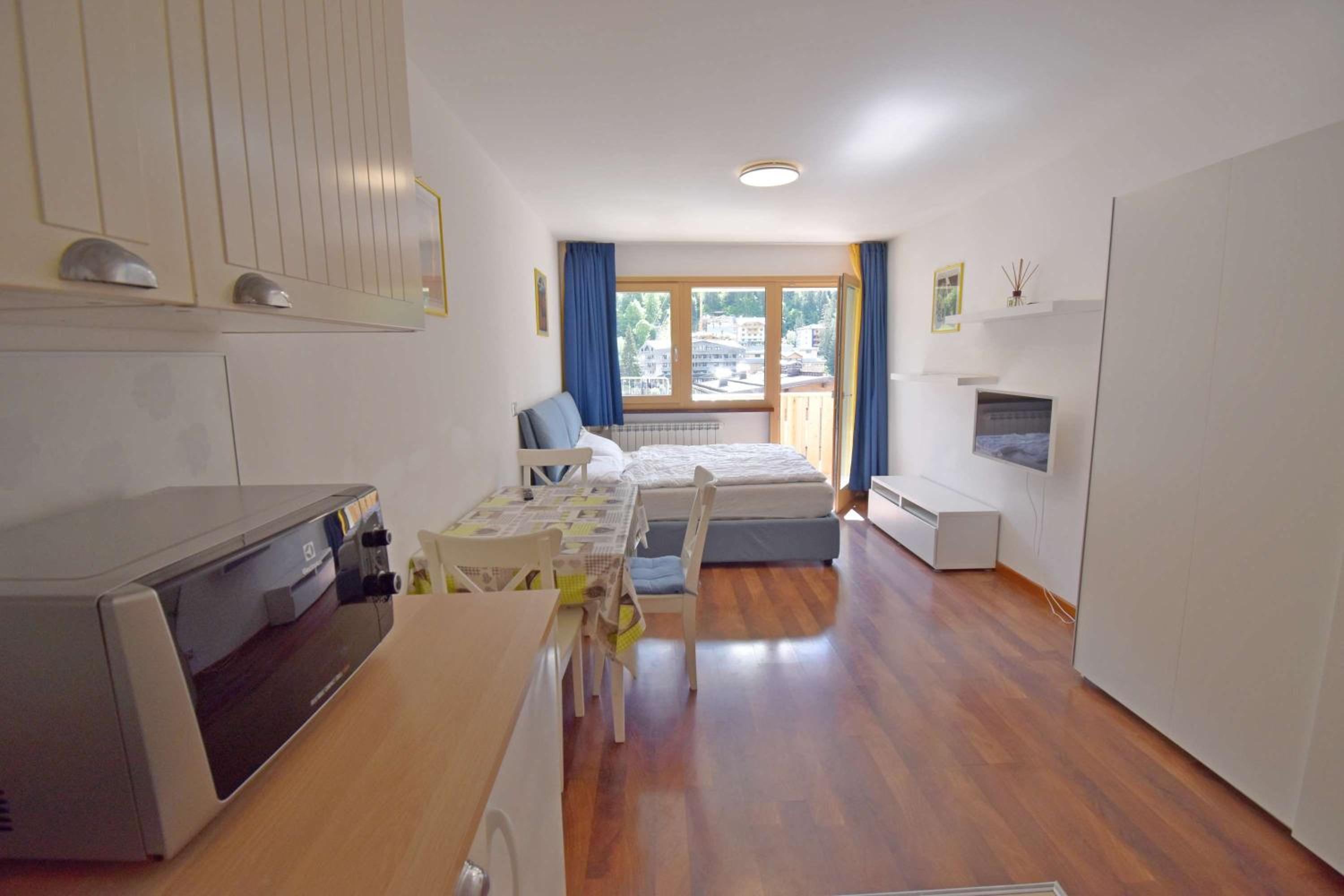 Studio with Balcony