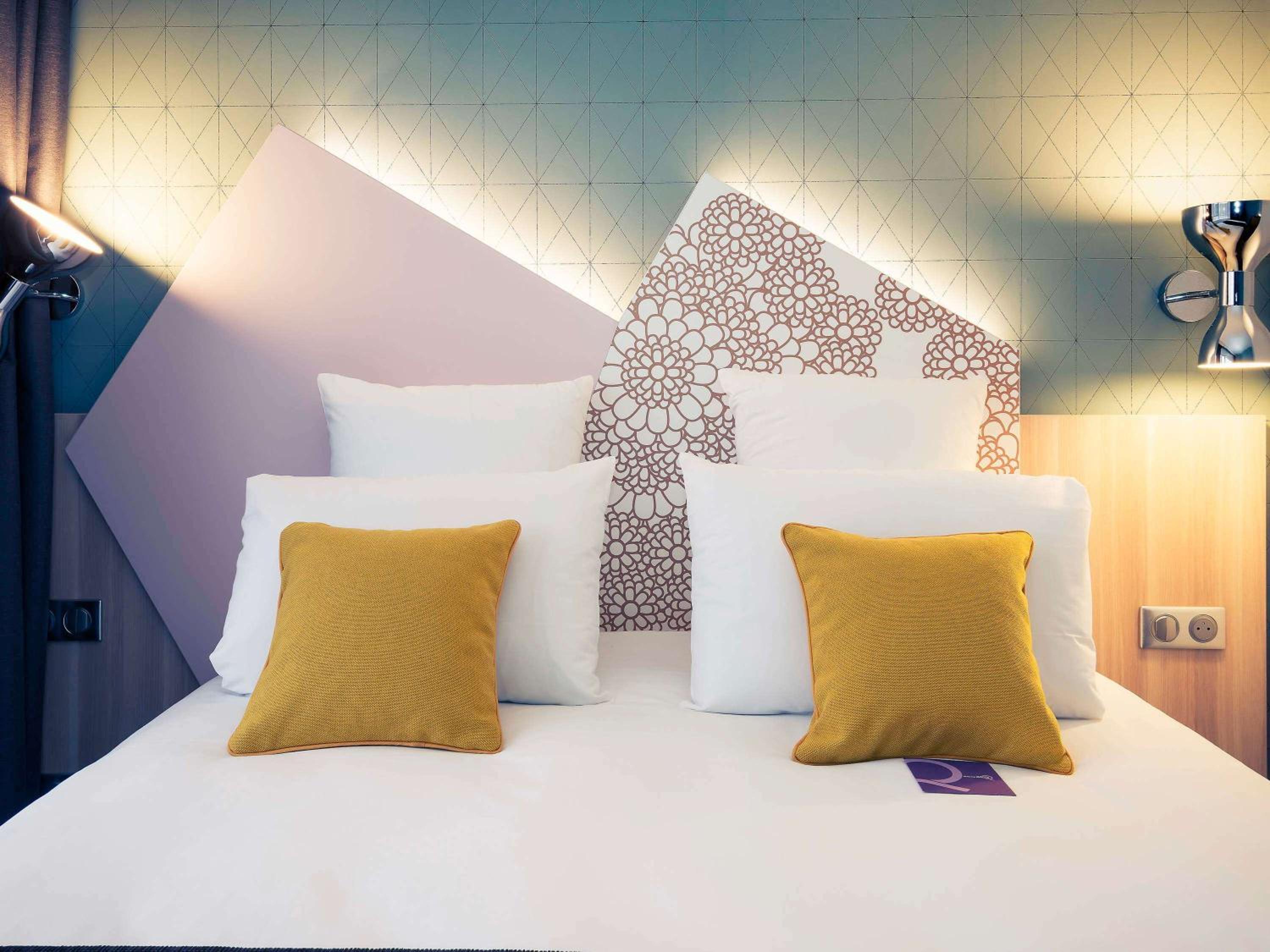 Standard One Double Bed - Photo 13