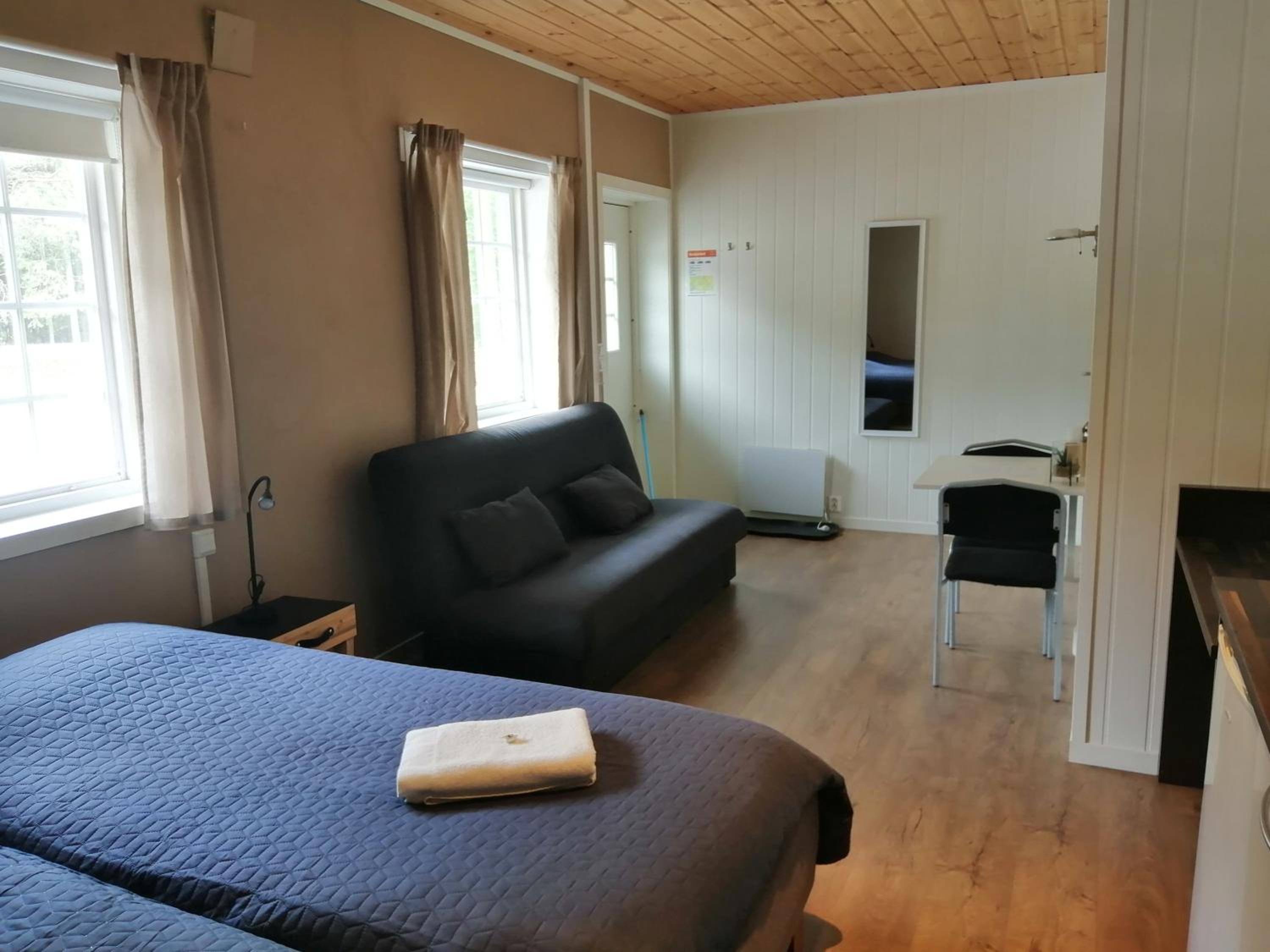 Double Room With Private Bathroom photo 1