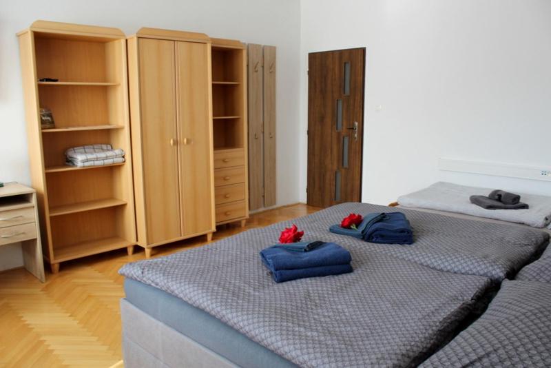 Triple Room - Photo 22