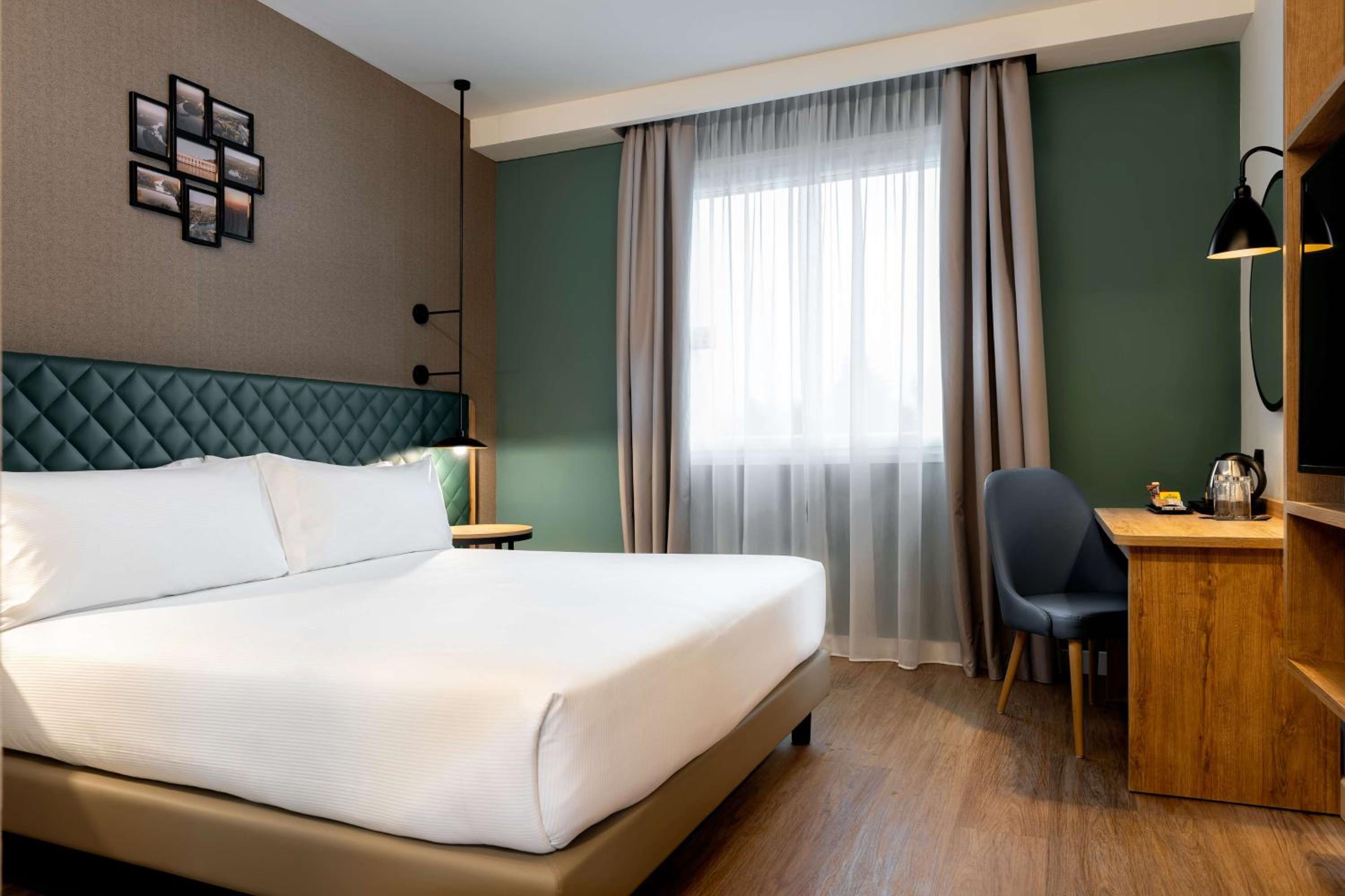 King Room