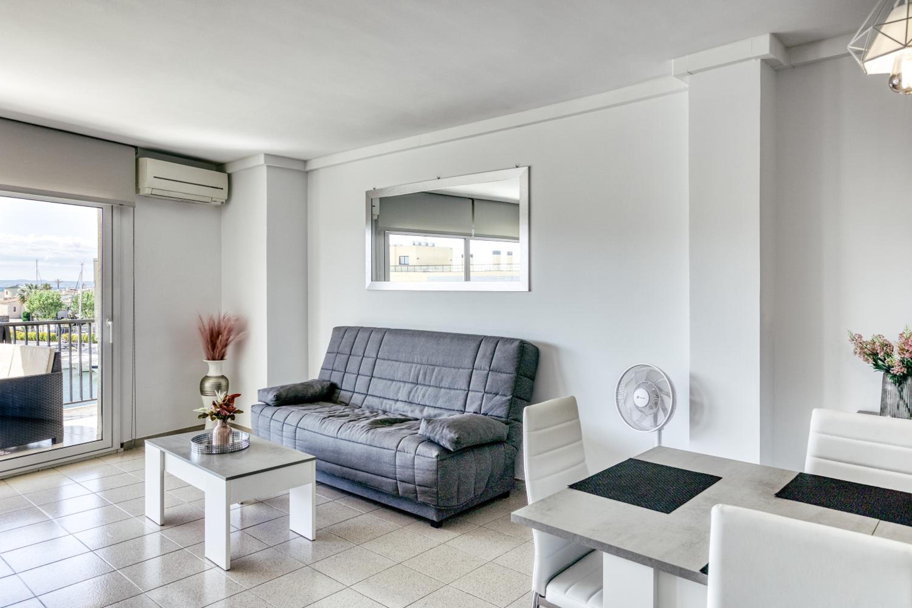 Three-Bedroom Superior Apartment