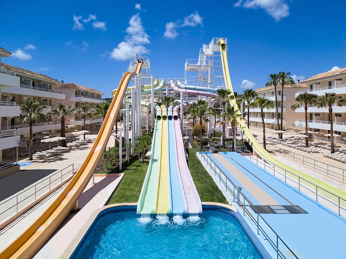Suite with Waterpark View