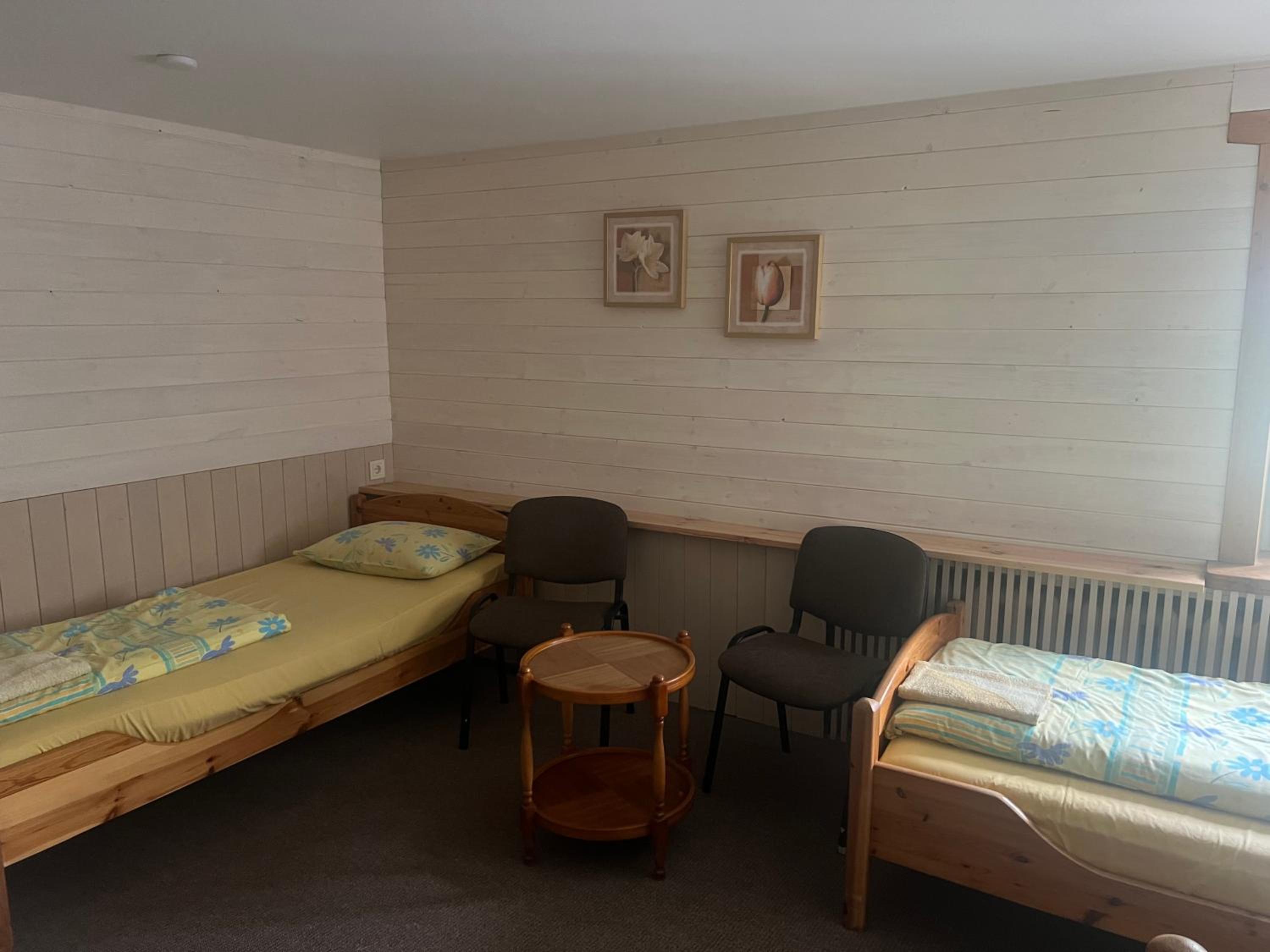Quadruple Room with Private Bathroom photo 1