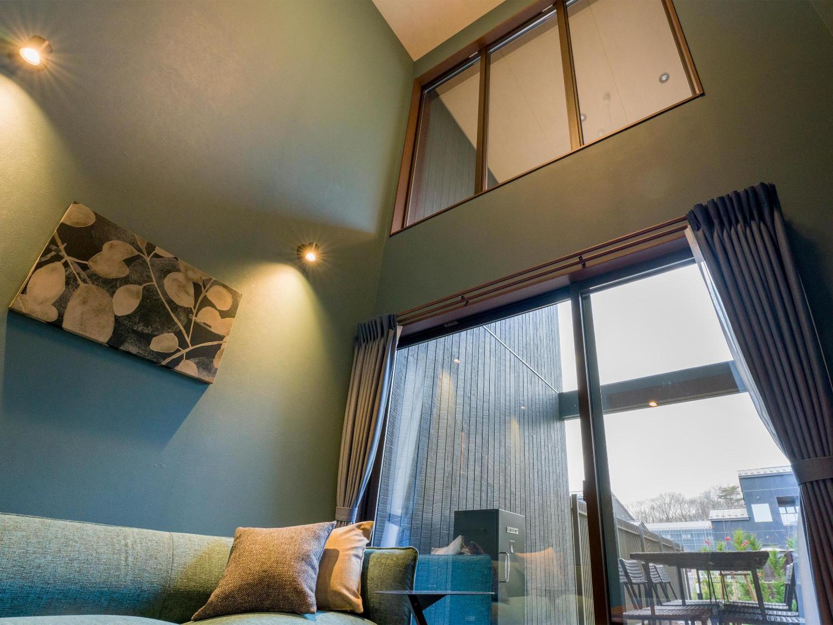 VILLA, for 10 People, No Pets Allowed