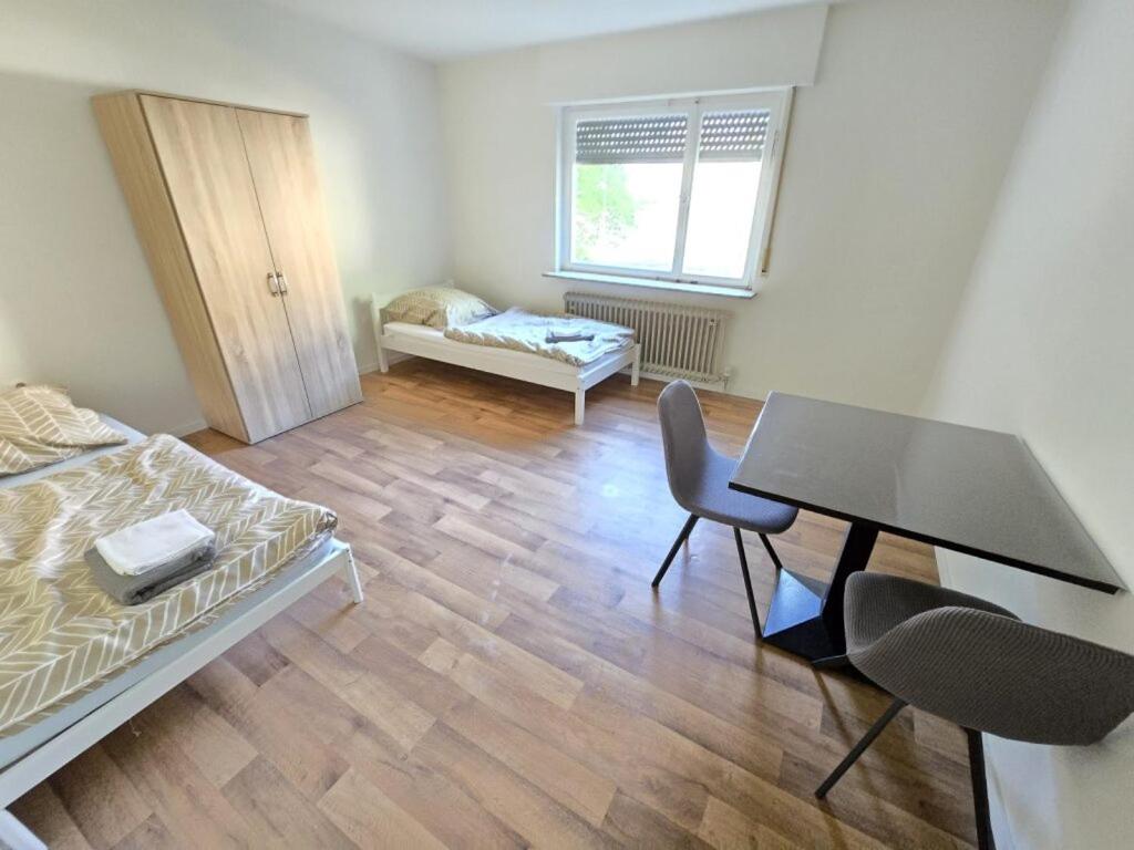 Three-Bedroom Apartment With Balcony photo 1