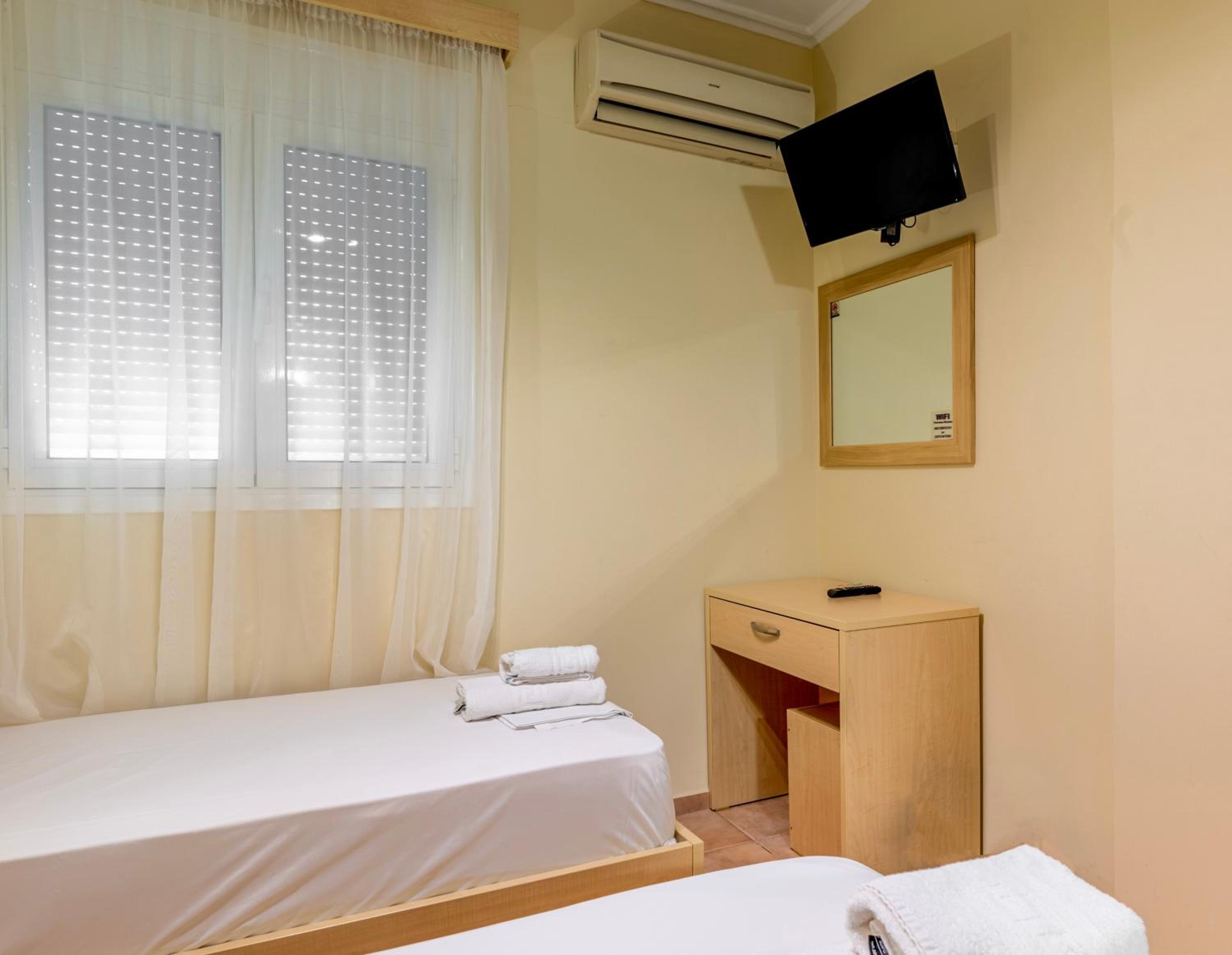 Twin Room photo 2