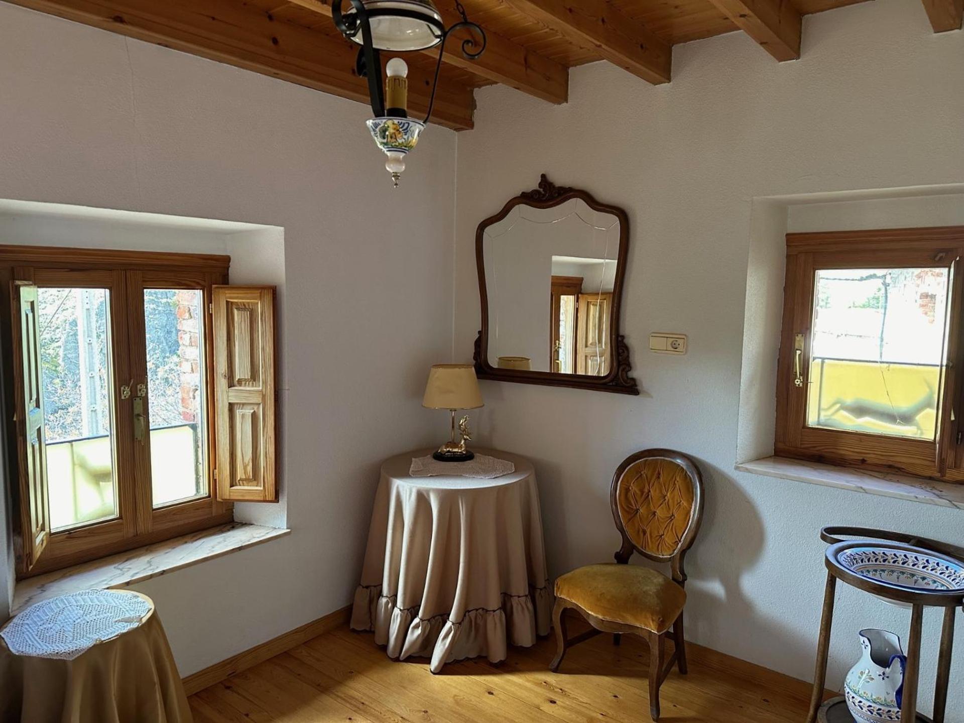 Casa de cuatro habitaciones