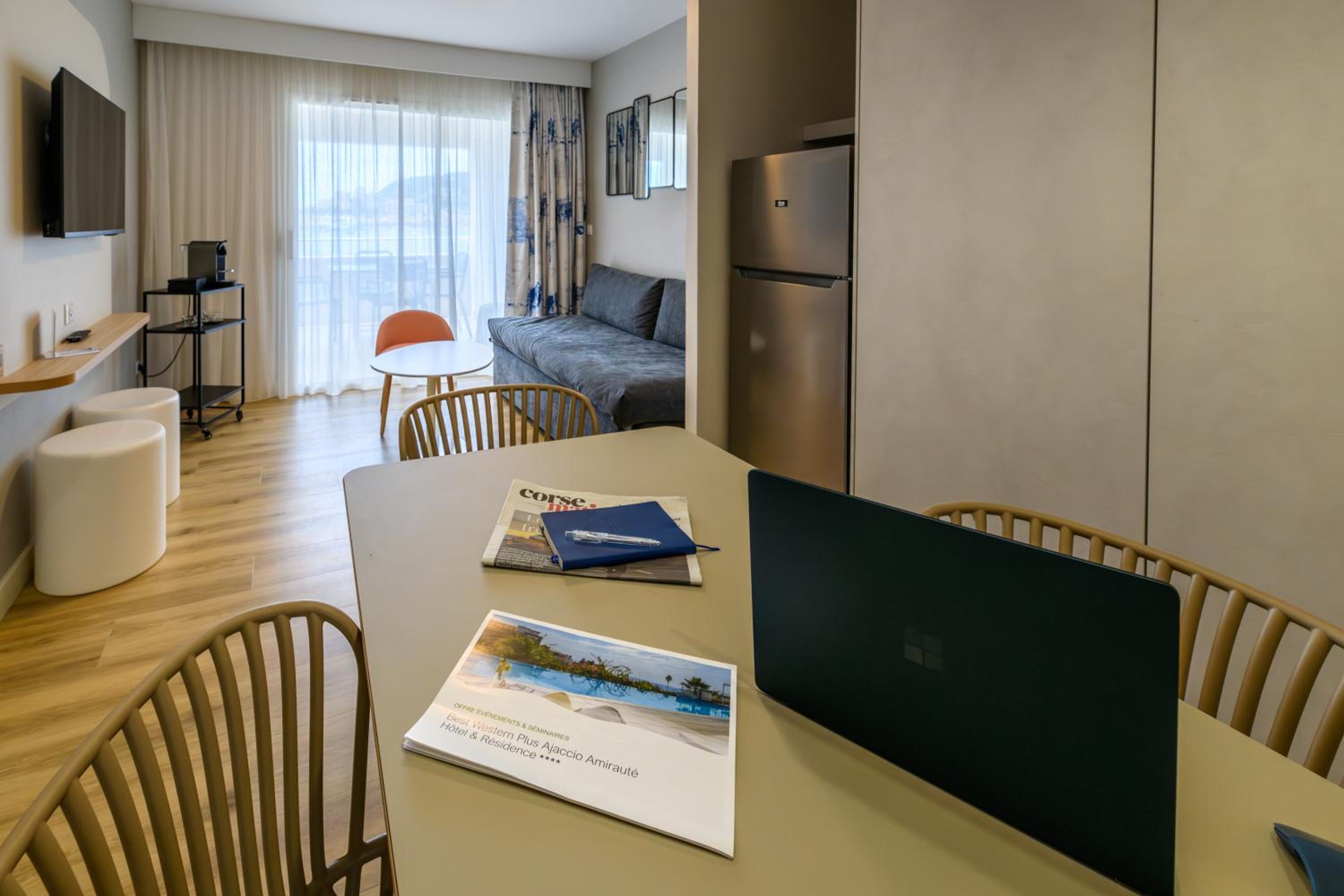 Two-Bedroom Suite with Terrace and Two Bathrooms - Photo 14