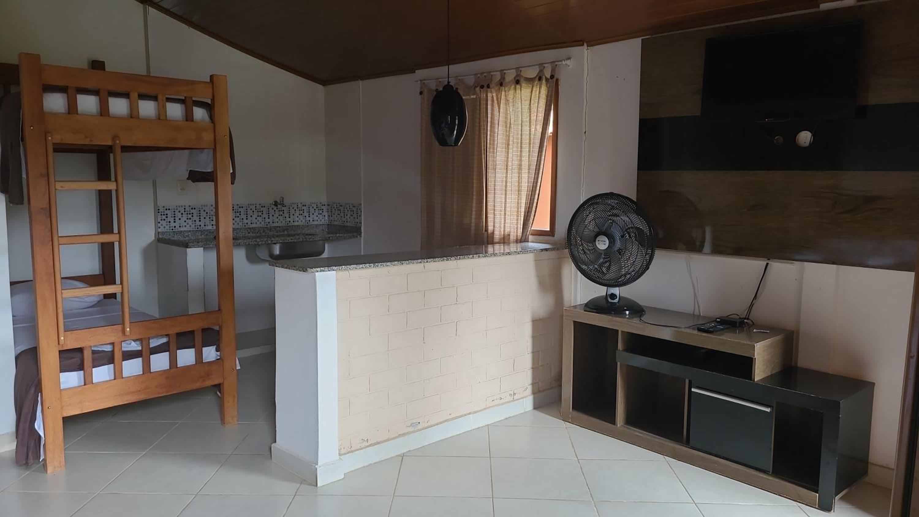 Quadruple Room - Photo 1