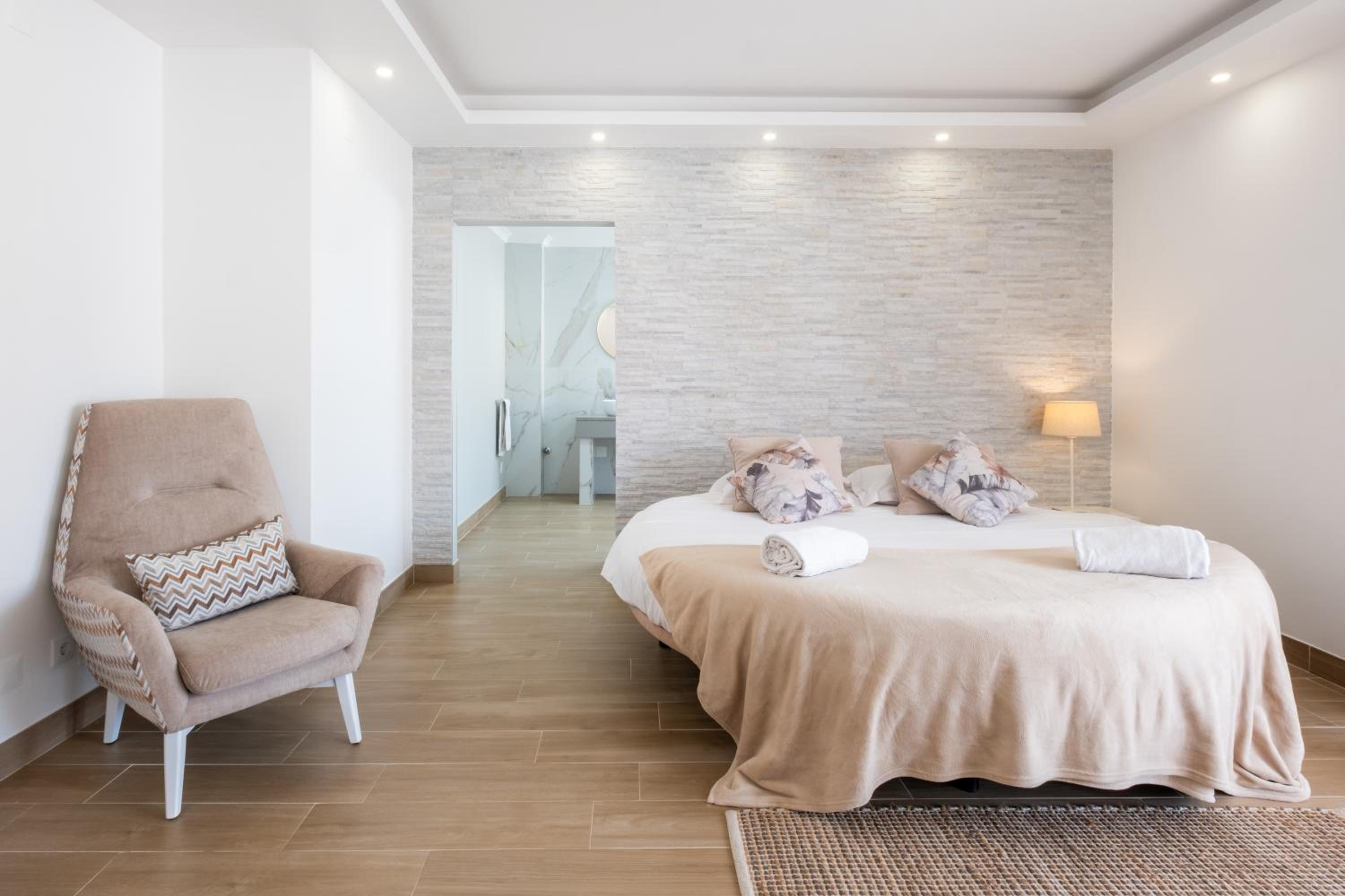 King Room with Balcony