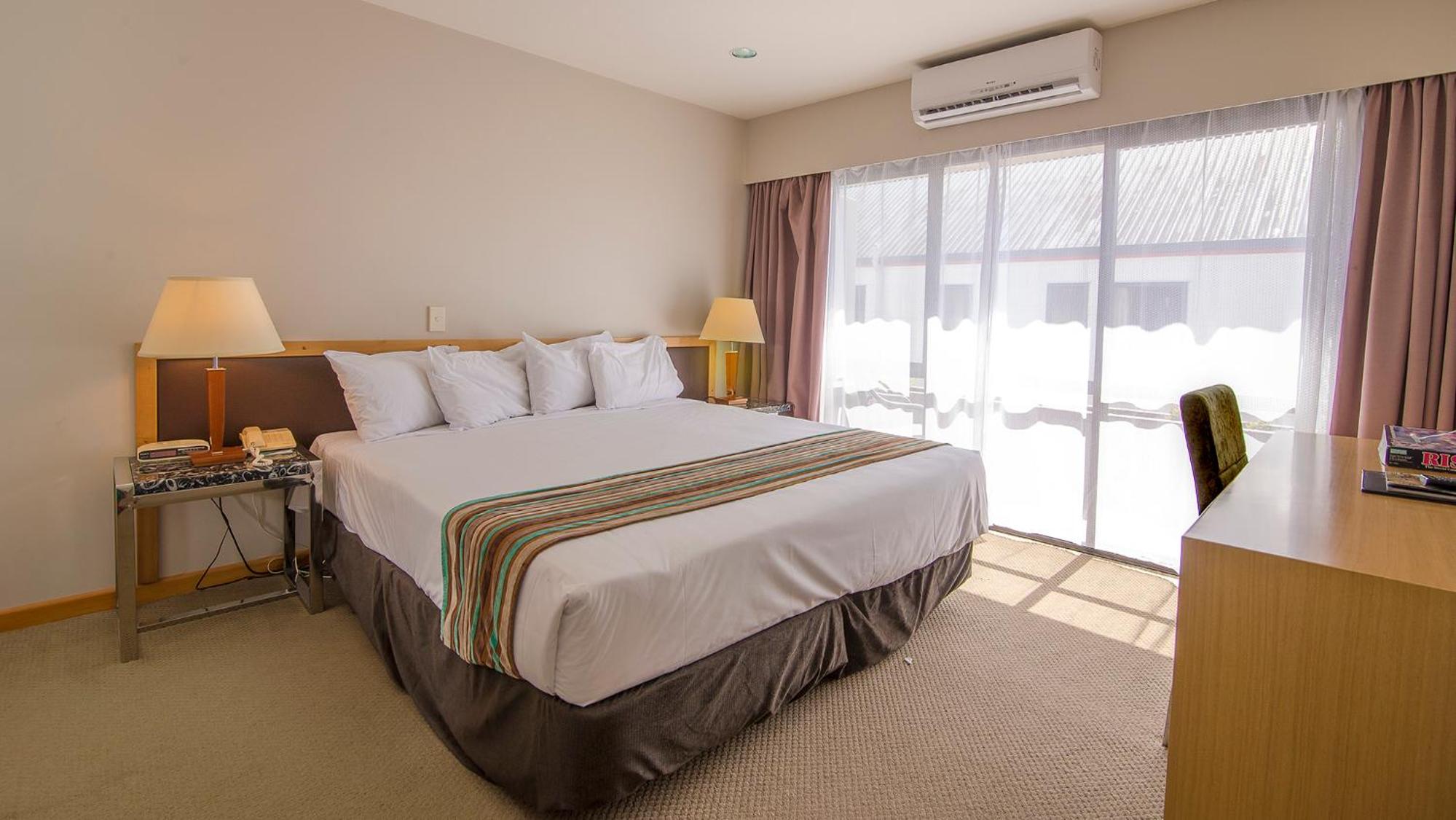 Standard Queen Room - Photo 1