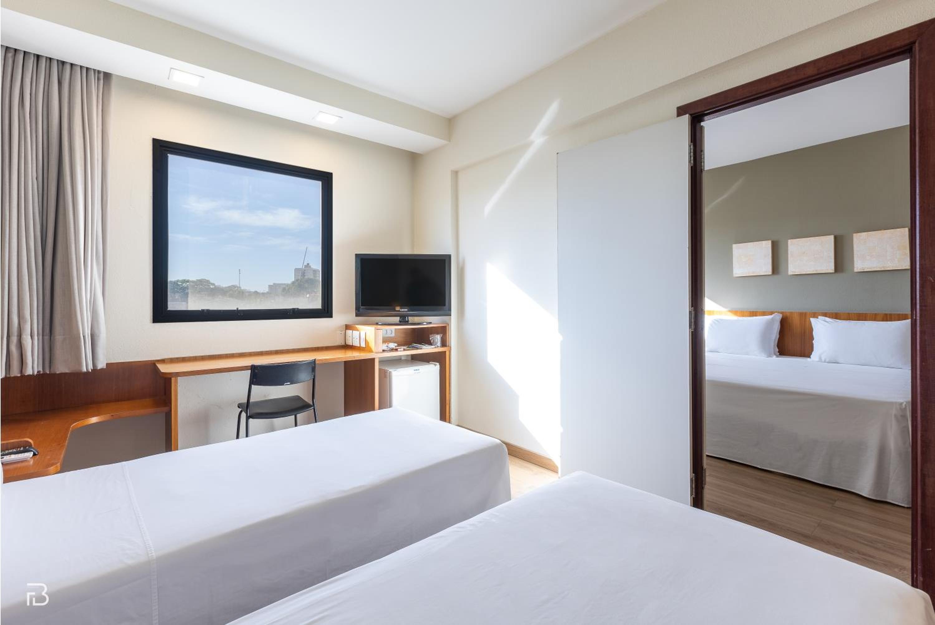 Luxury Quadruple Room photo 3