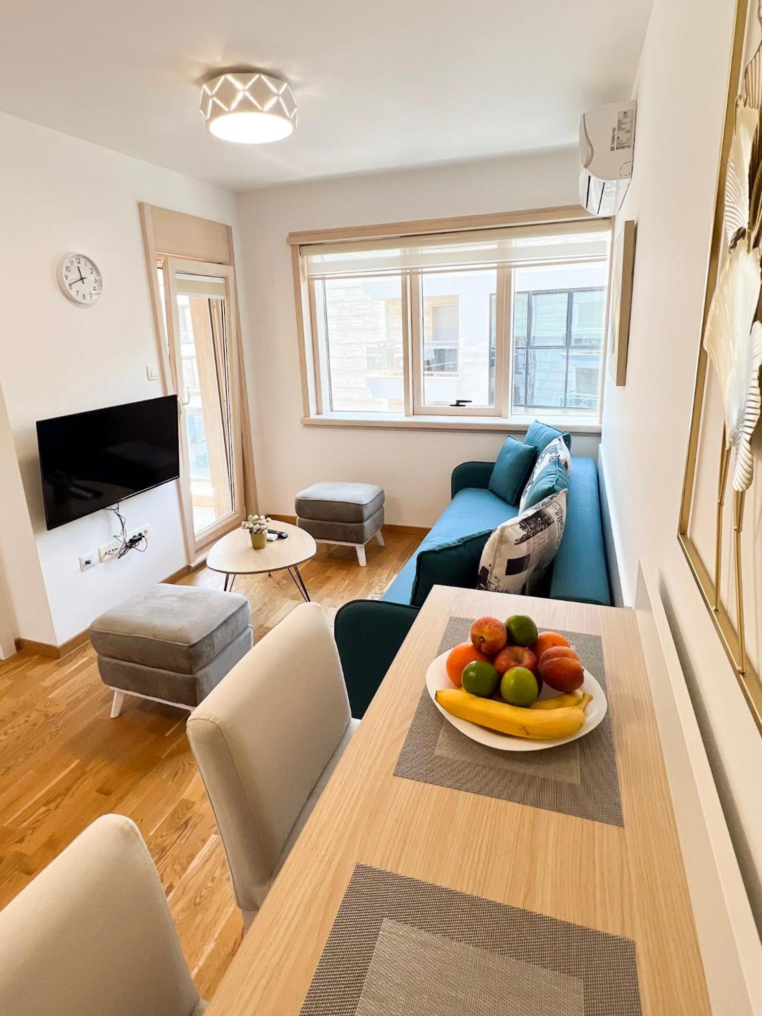 Studio Apartment with Balcony