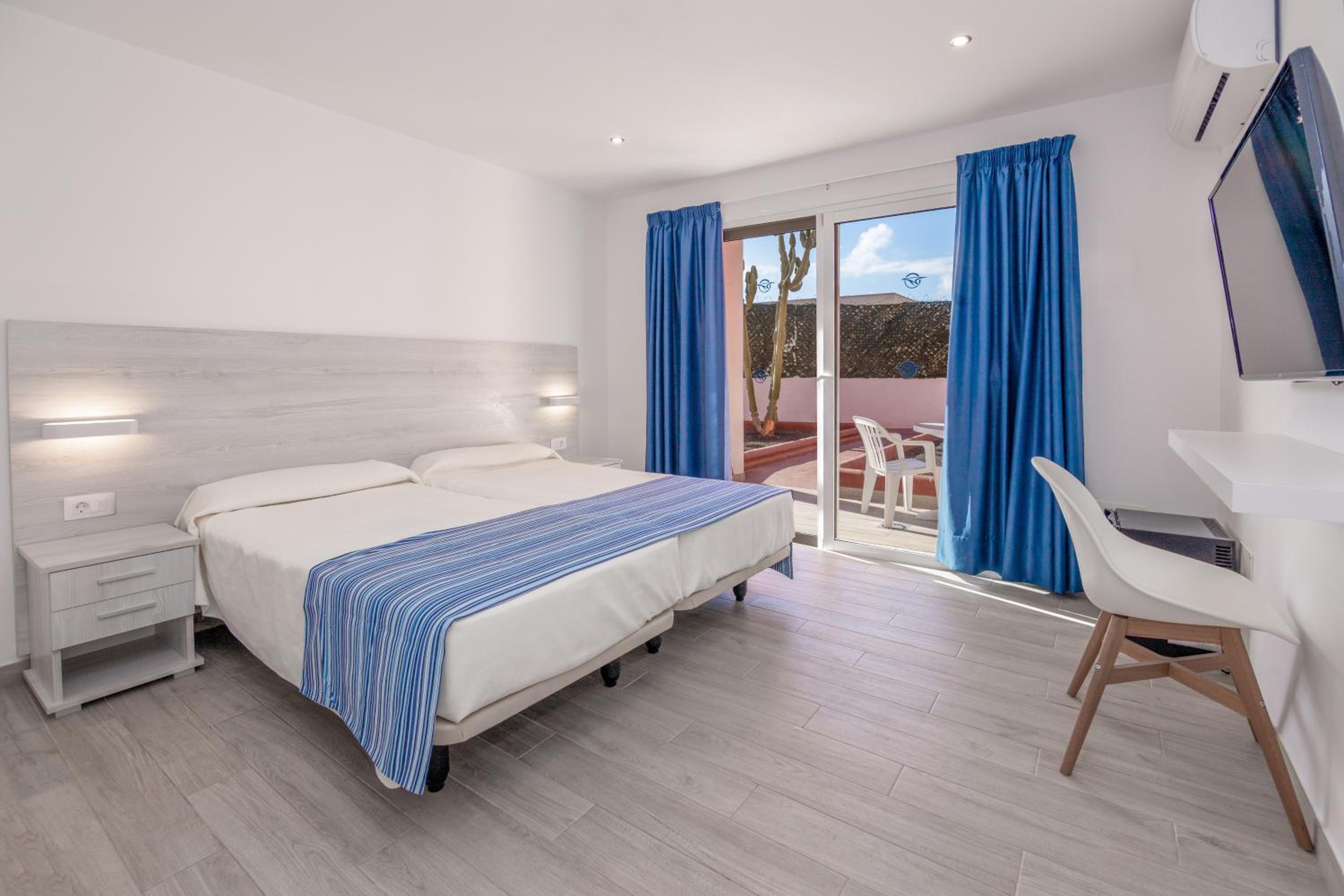 Superior Double Room - Photo 1
