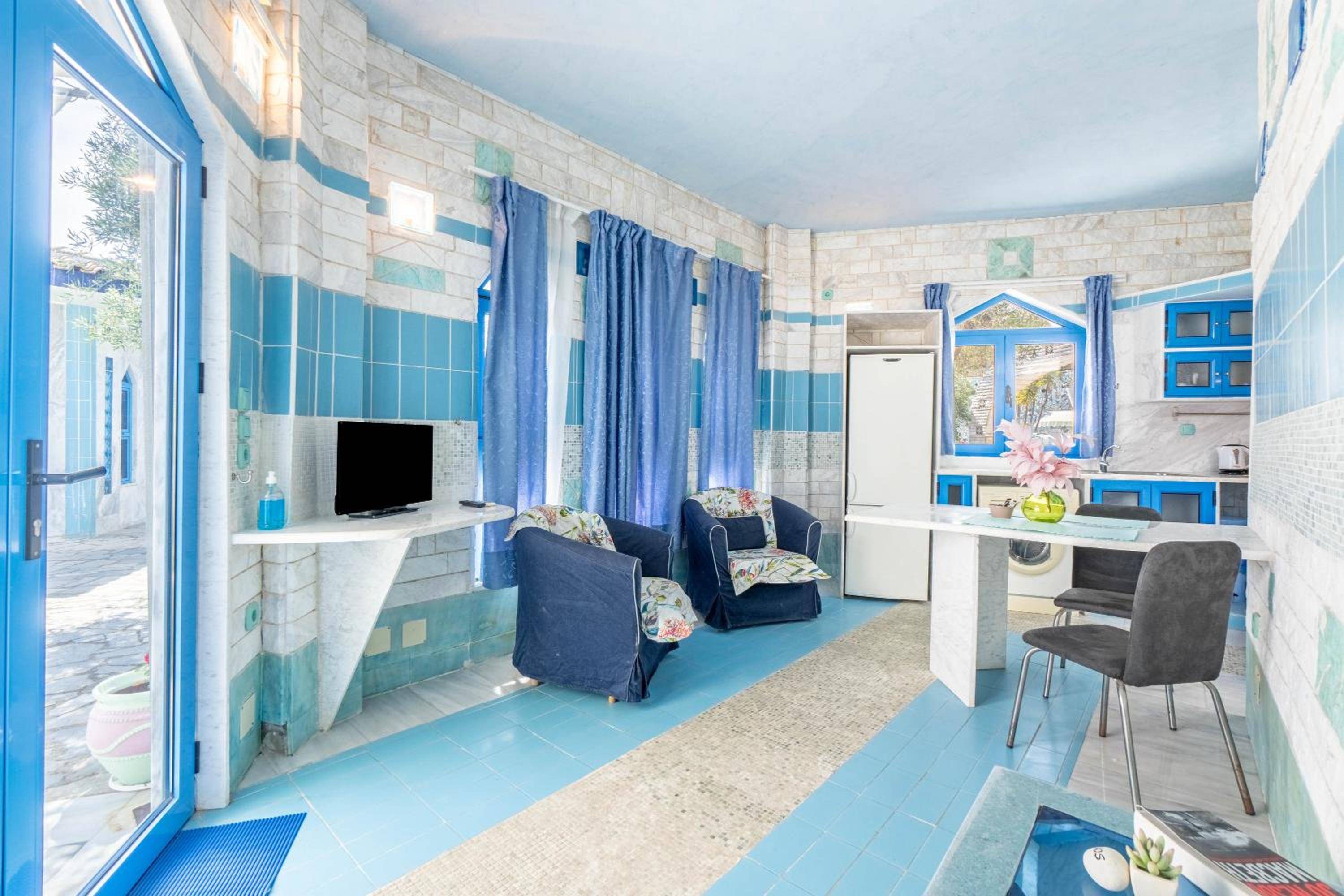 Superior One-Bedroom Apartment with Balcony photo 1
