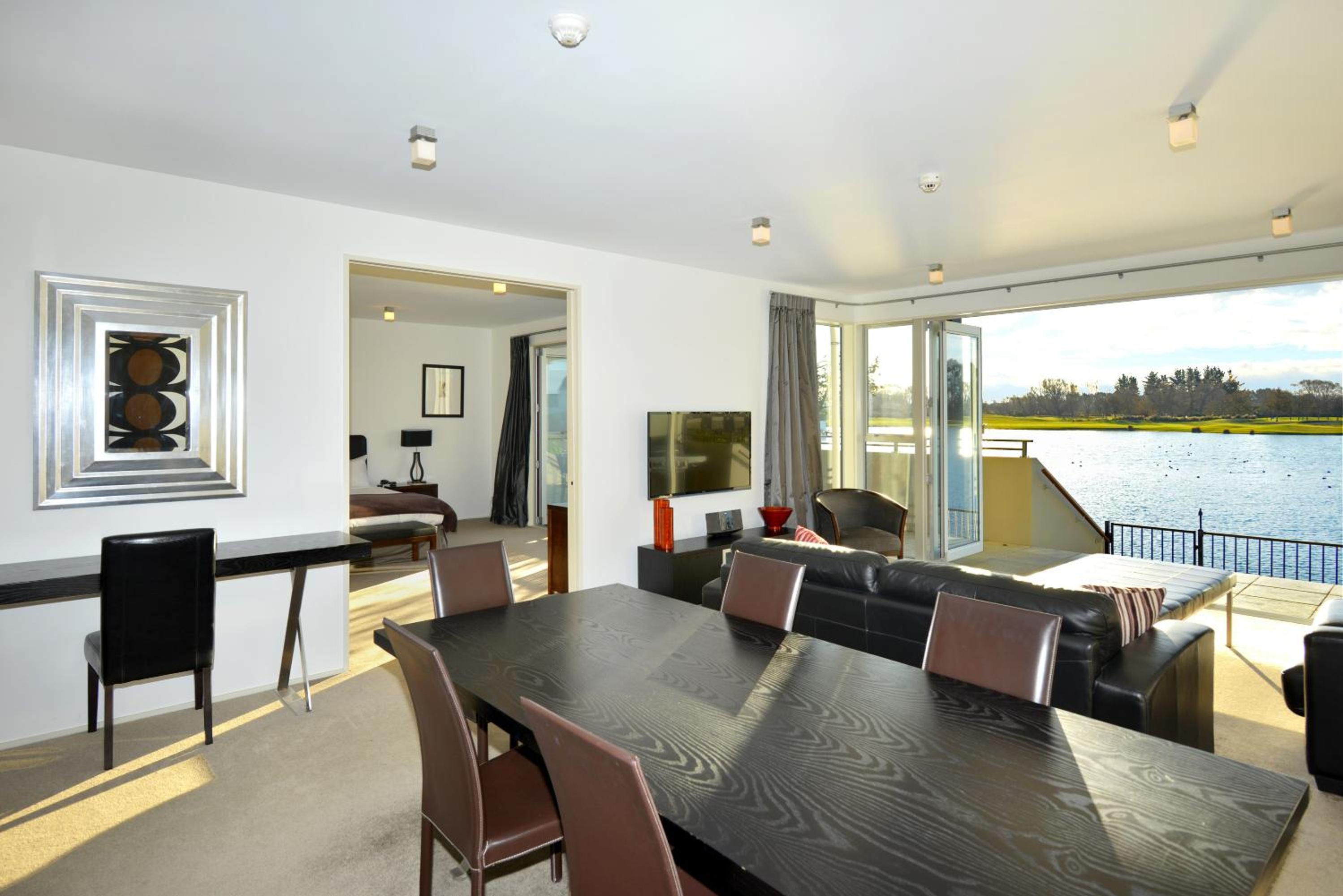 Quay villa