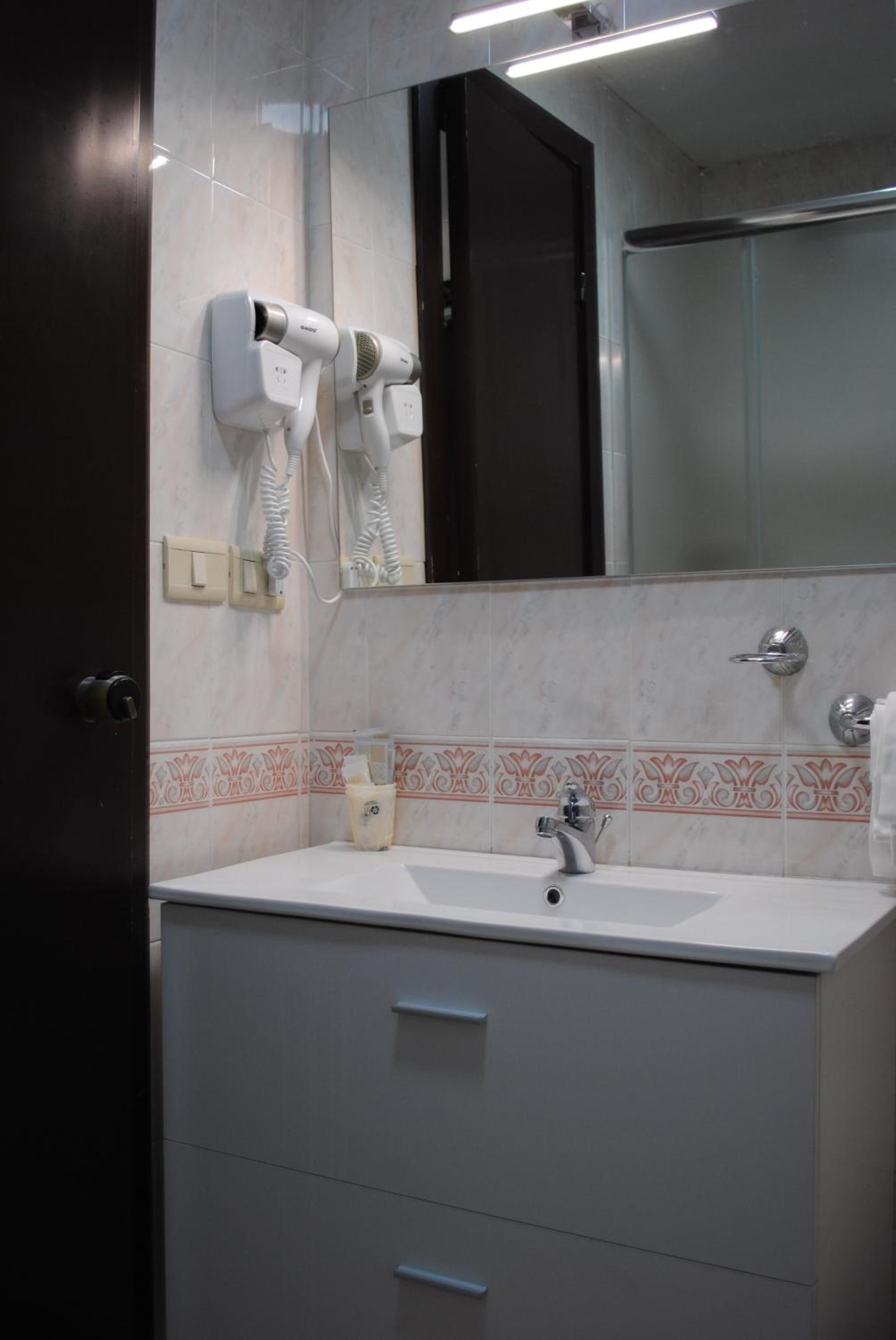 Double Room - Photo 47