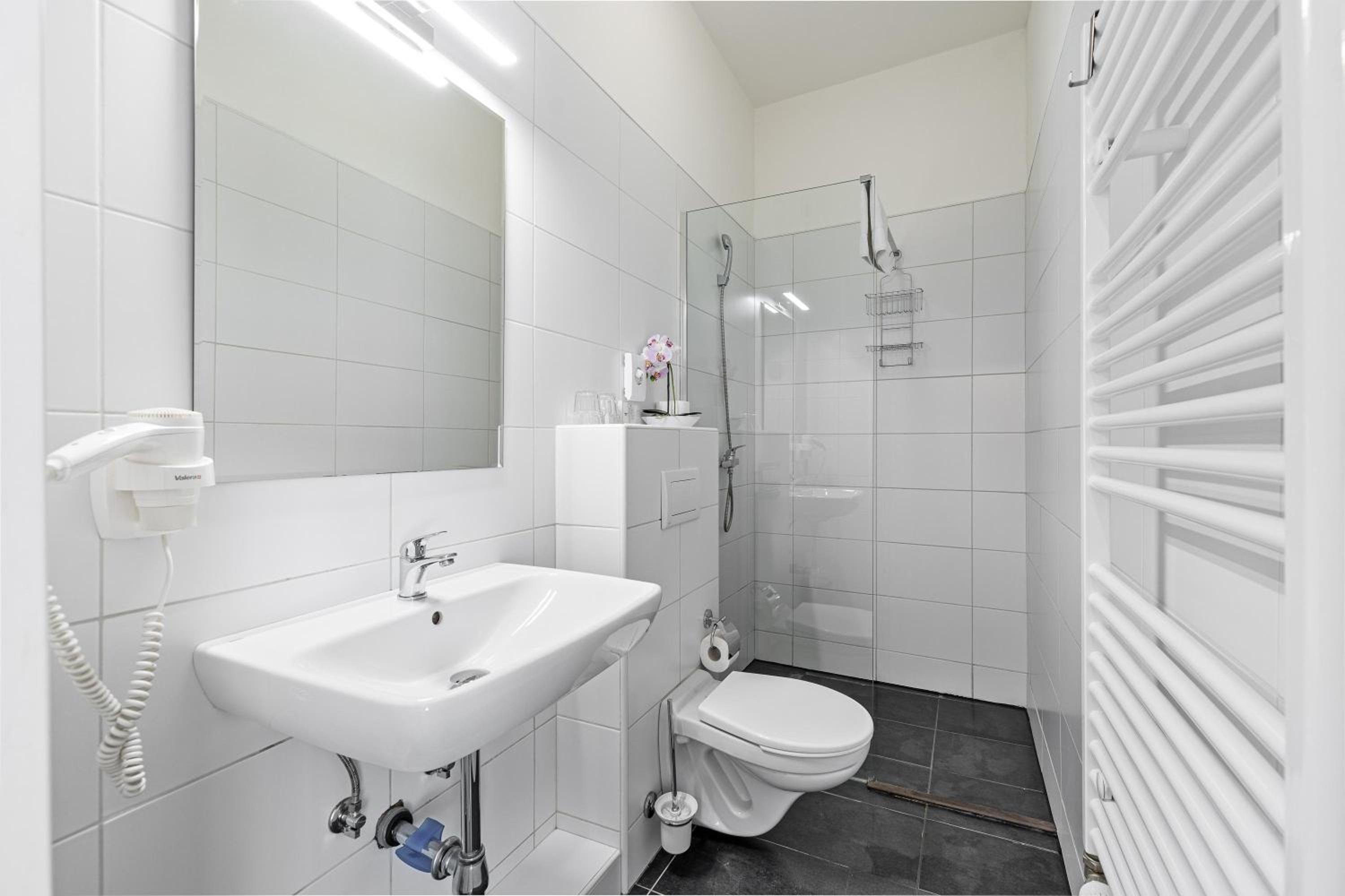 Deluxe Double Room - Photo 6