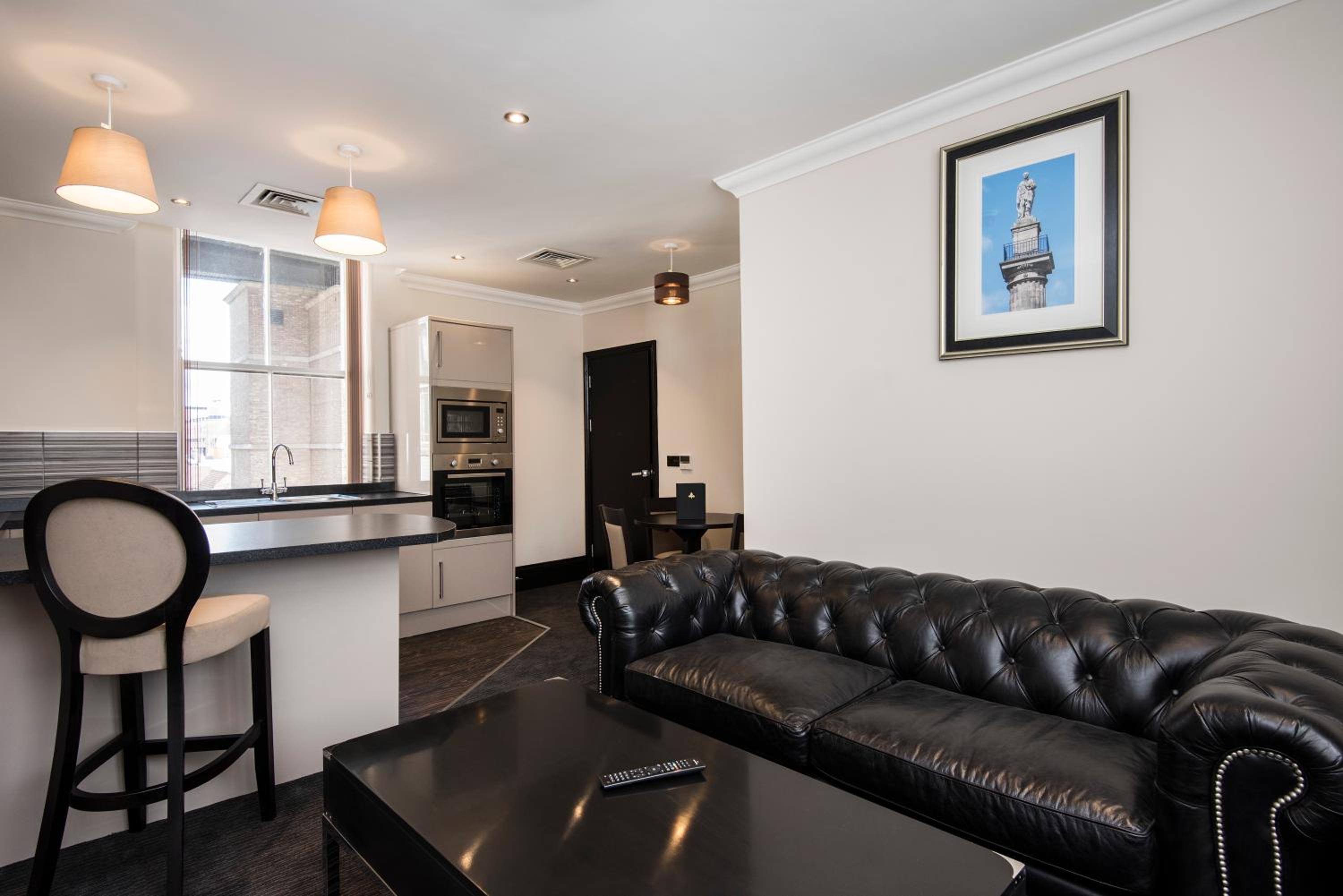 Two-Bedroom Apartment (Situated At The Vermont Aparthotel)