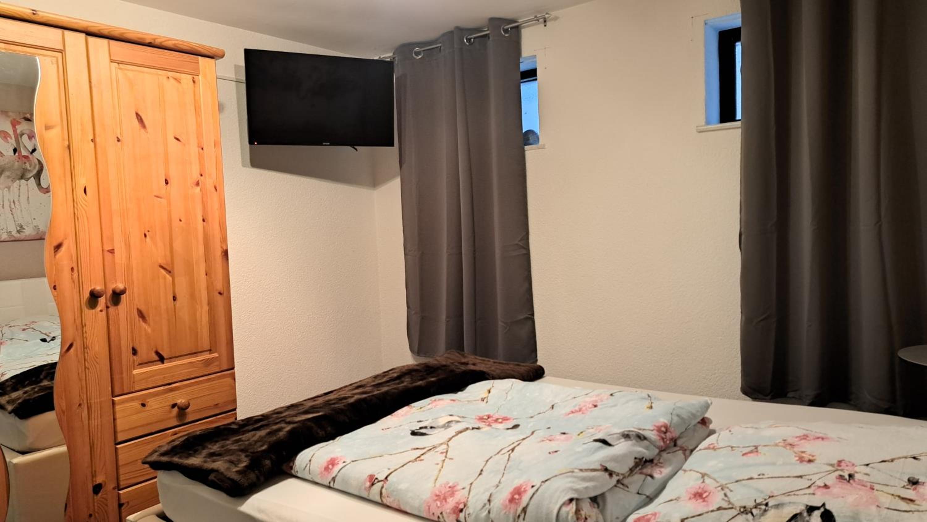 Apartment - Ground Floor photo 3