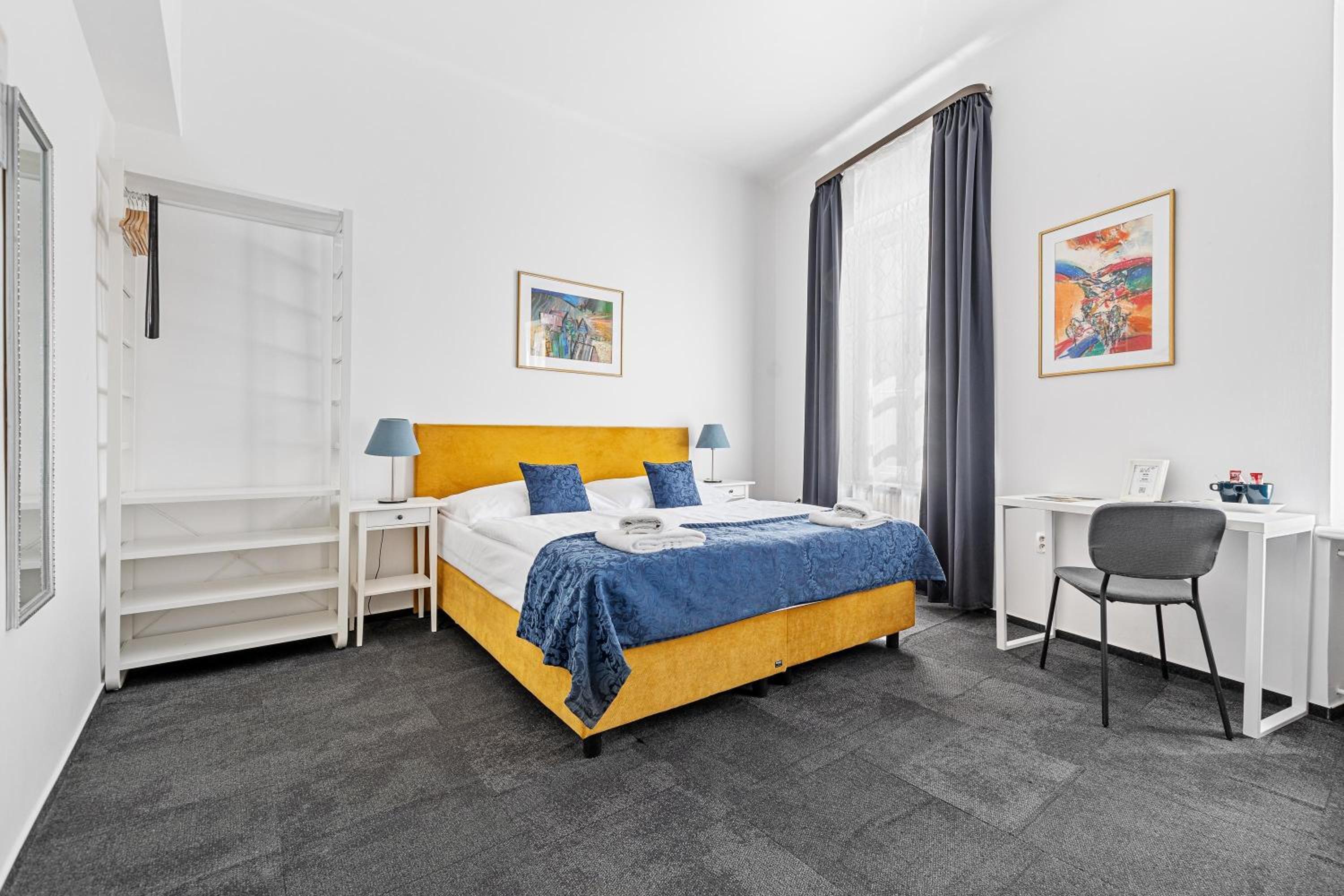Double Room - Photo 1