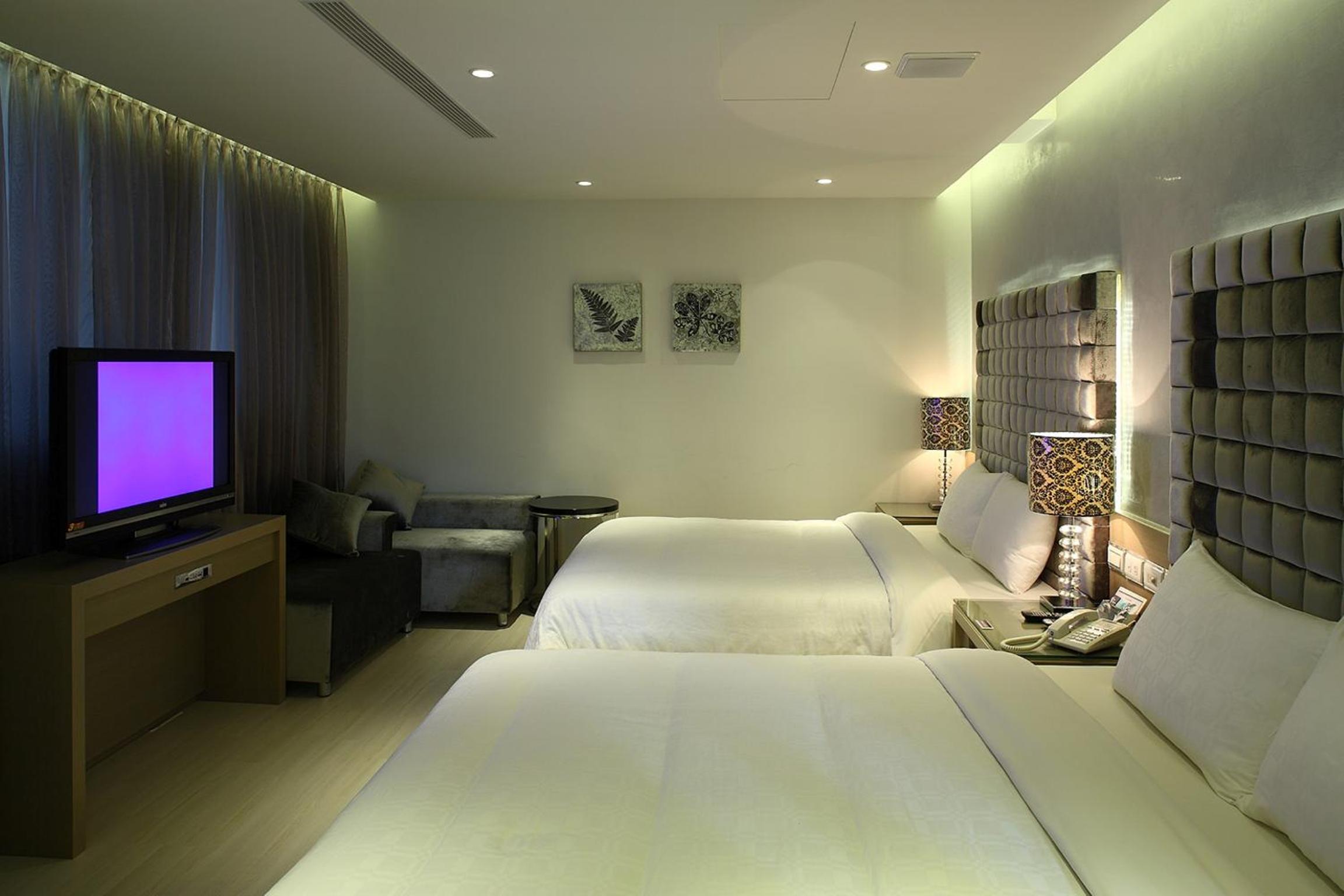 Classic Quadruple Room photo 3
