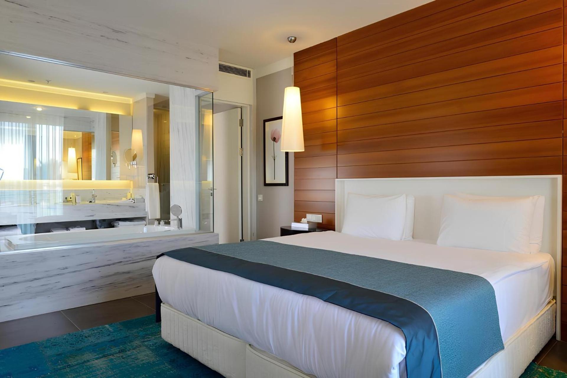 Suite with Garden View photo 1