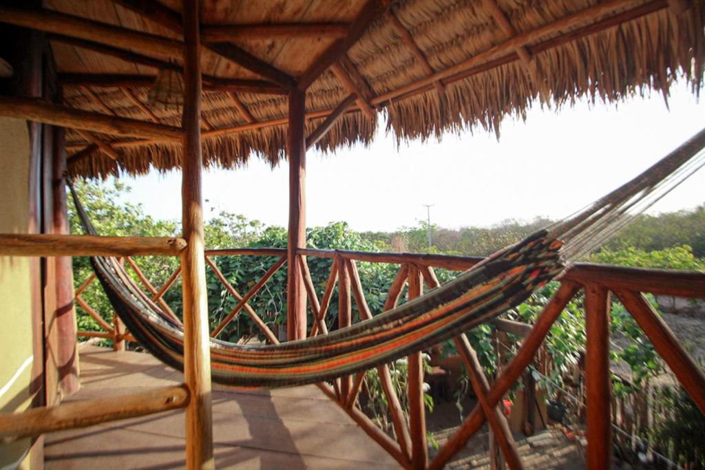 Double Room with Sea View - Photo 9