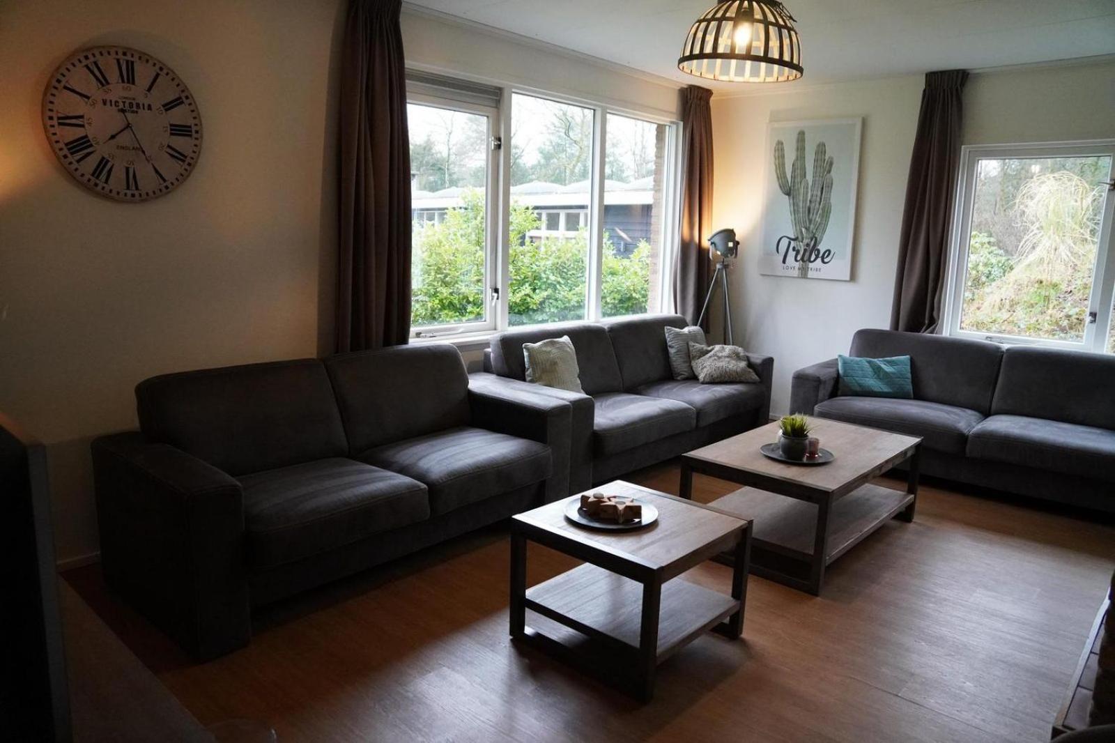 Villa photo 1