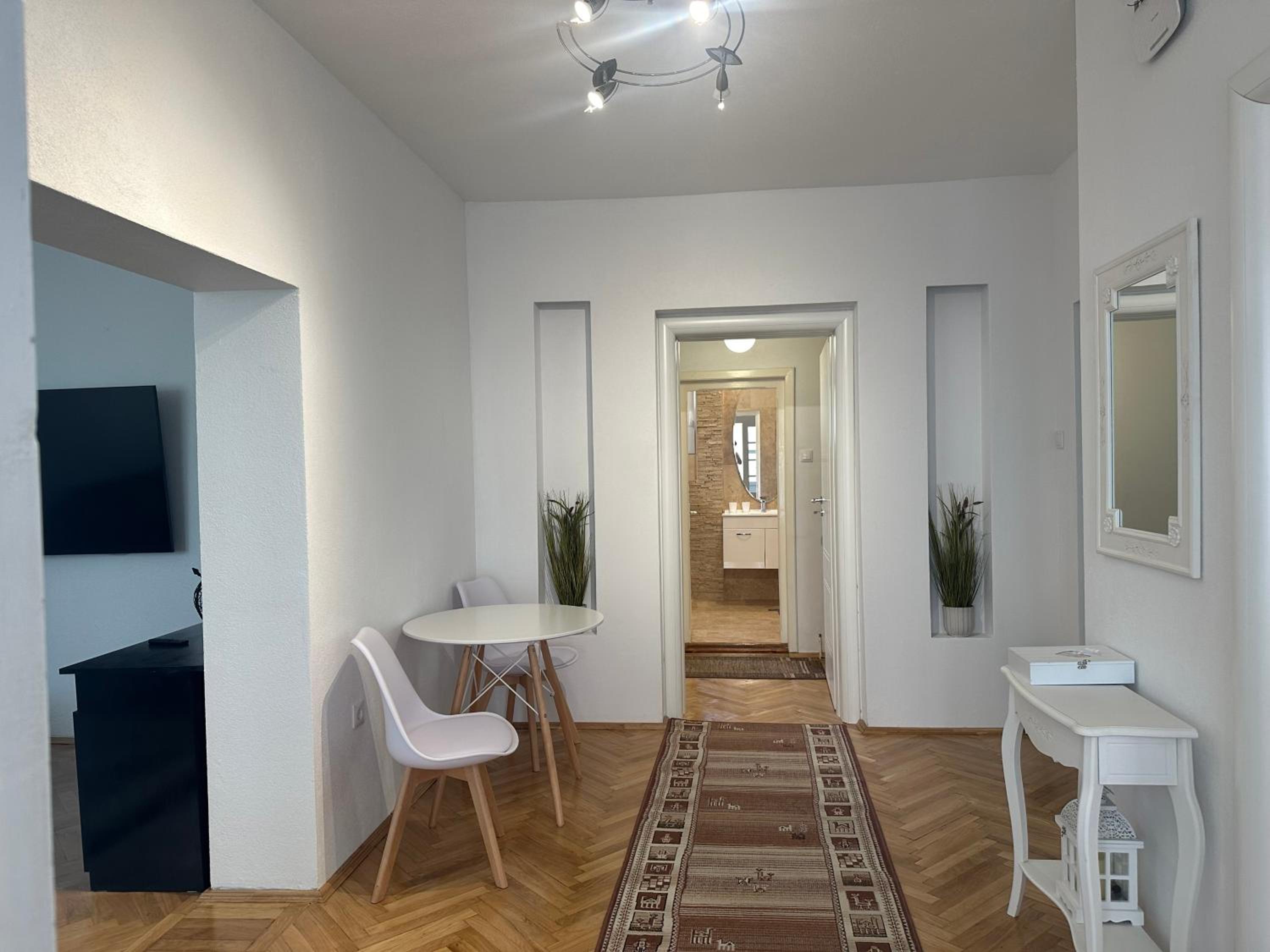 Two-Bedroom Apartment with Balcony and Terrace photo 1