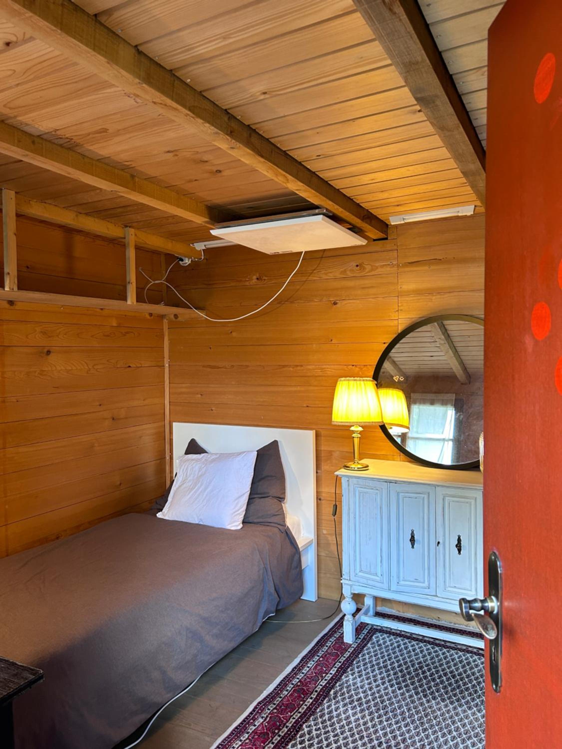 Single Room photo 1
