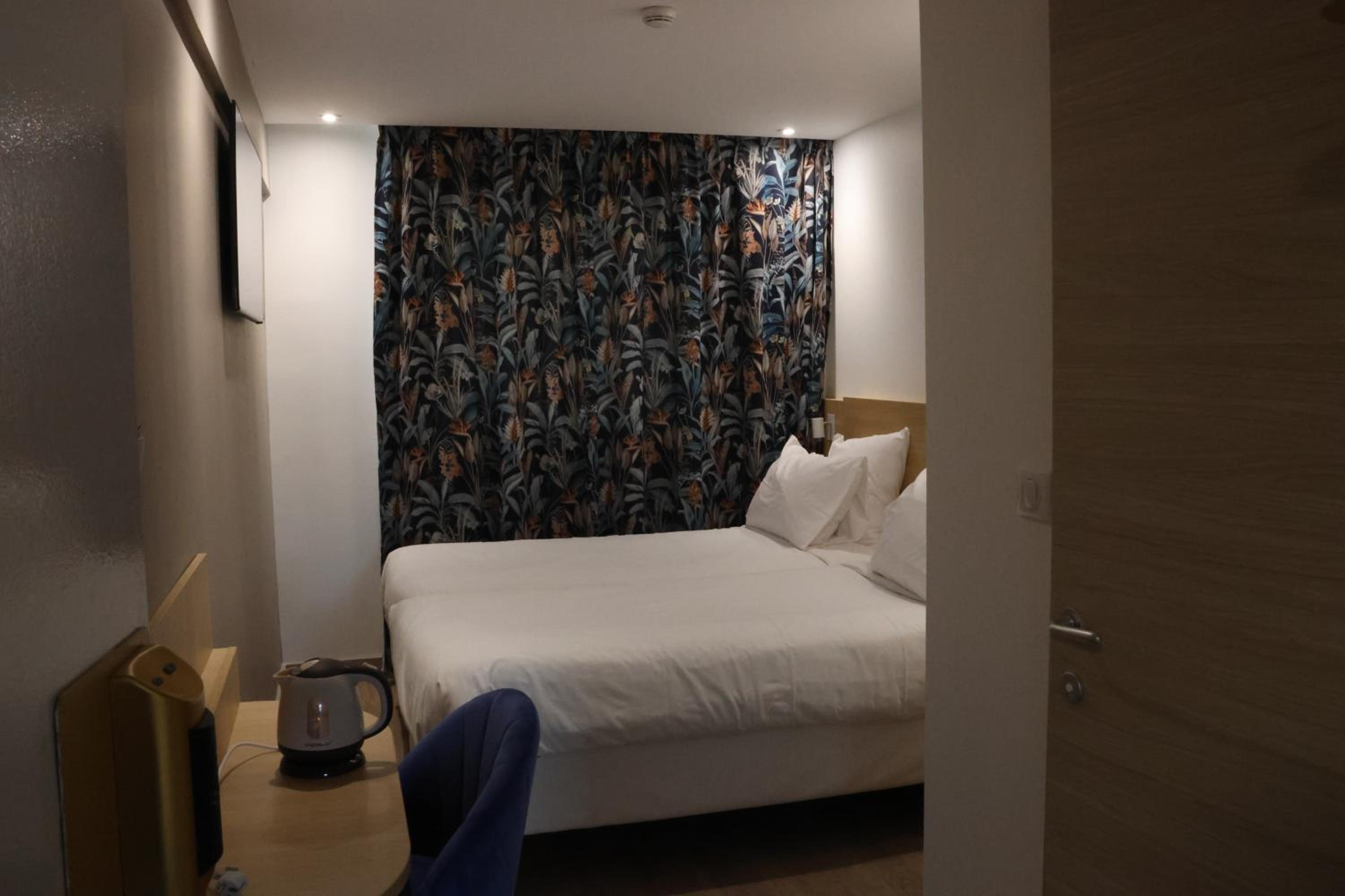 Comfort Twin Room - Photo 3