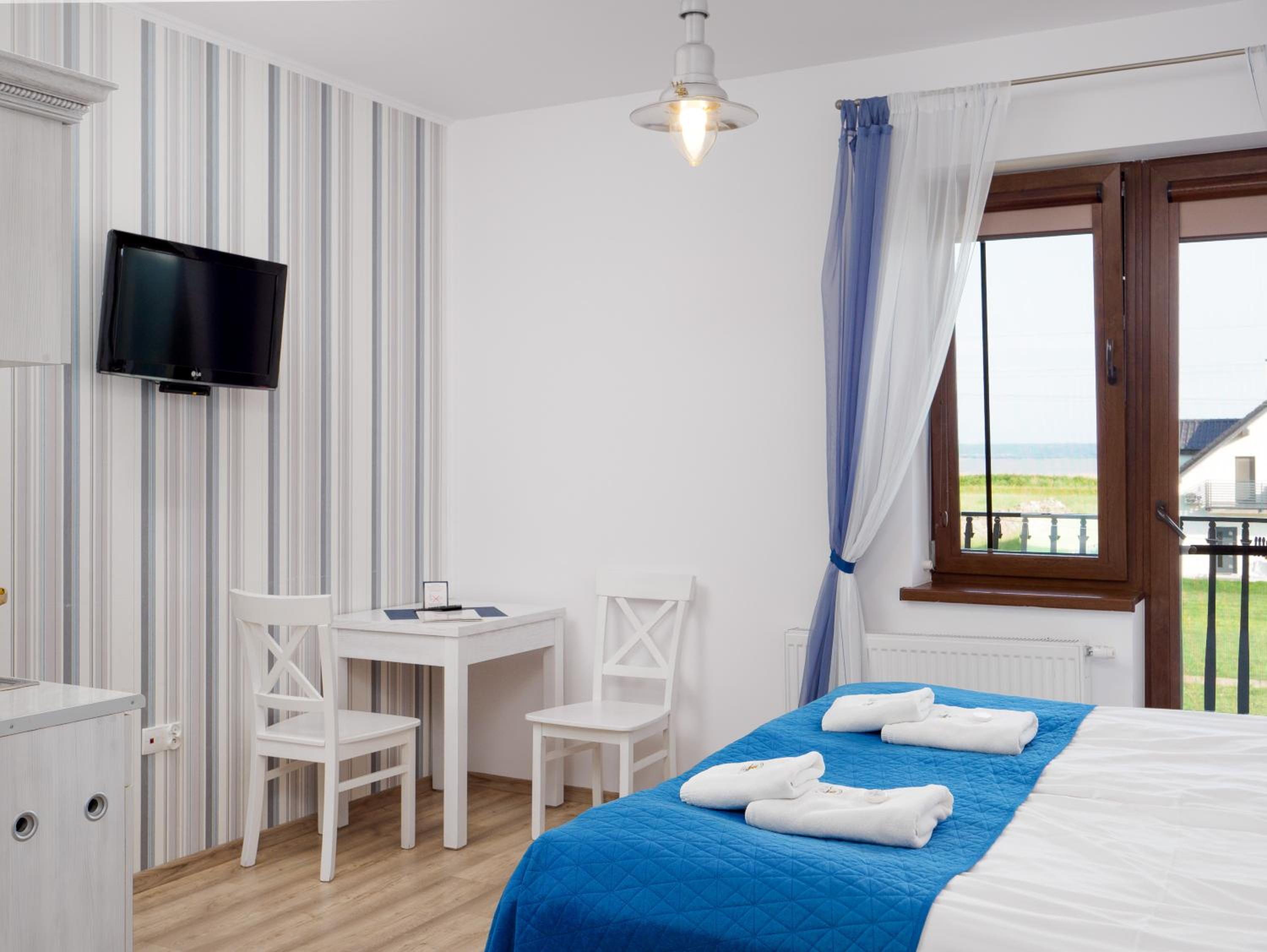 Twin Room with Balcony
