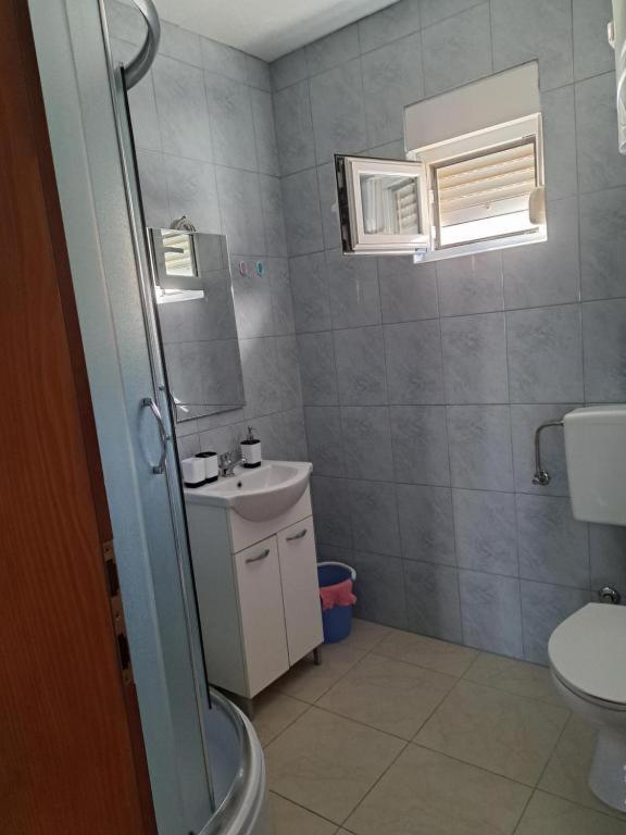 Two-Bedroom Apartment with Sea View photo 2