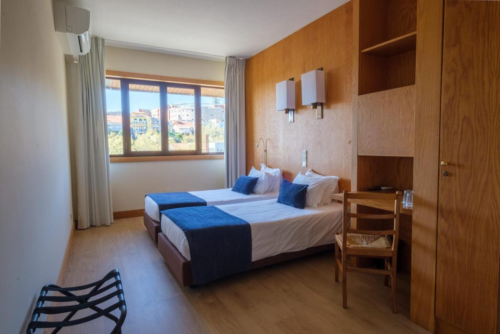 Superior Double or Twin Room - Photo 13