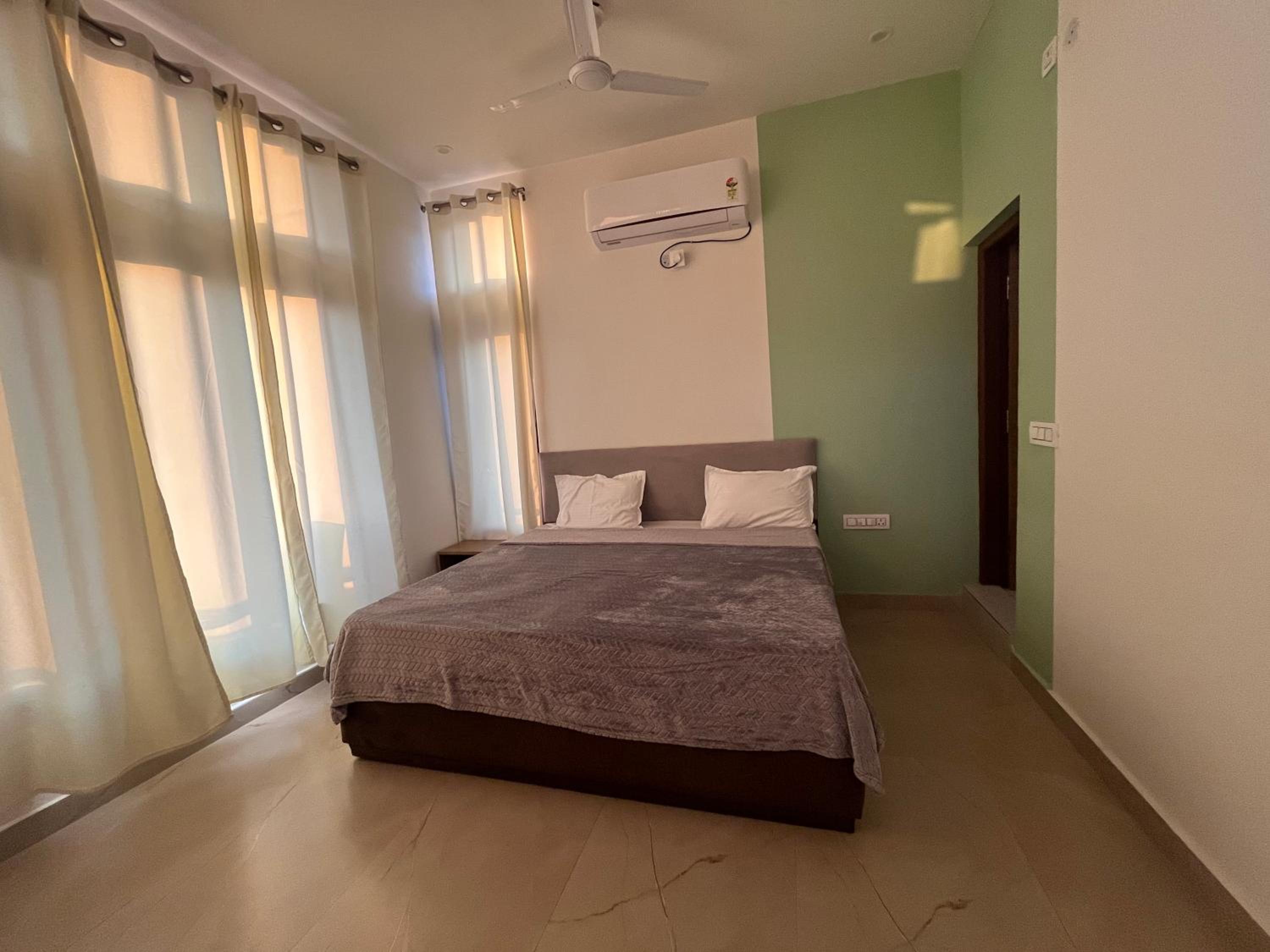 Double Room with Mountain View