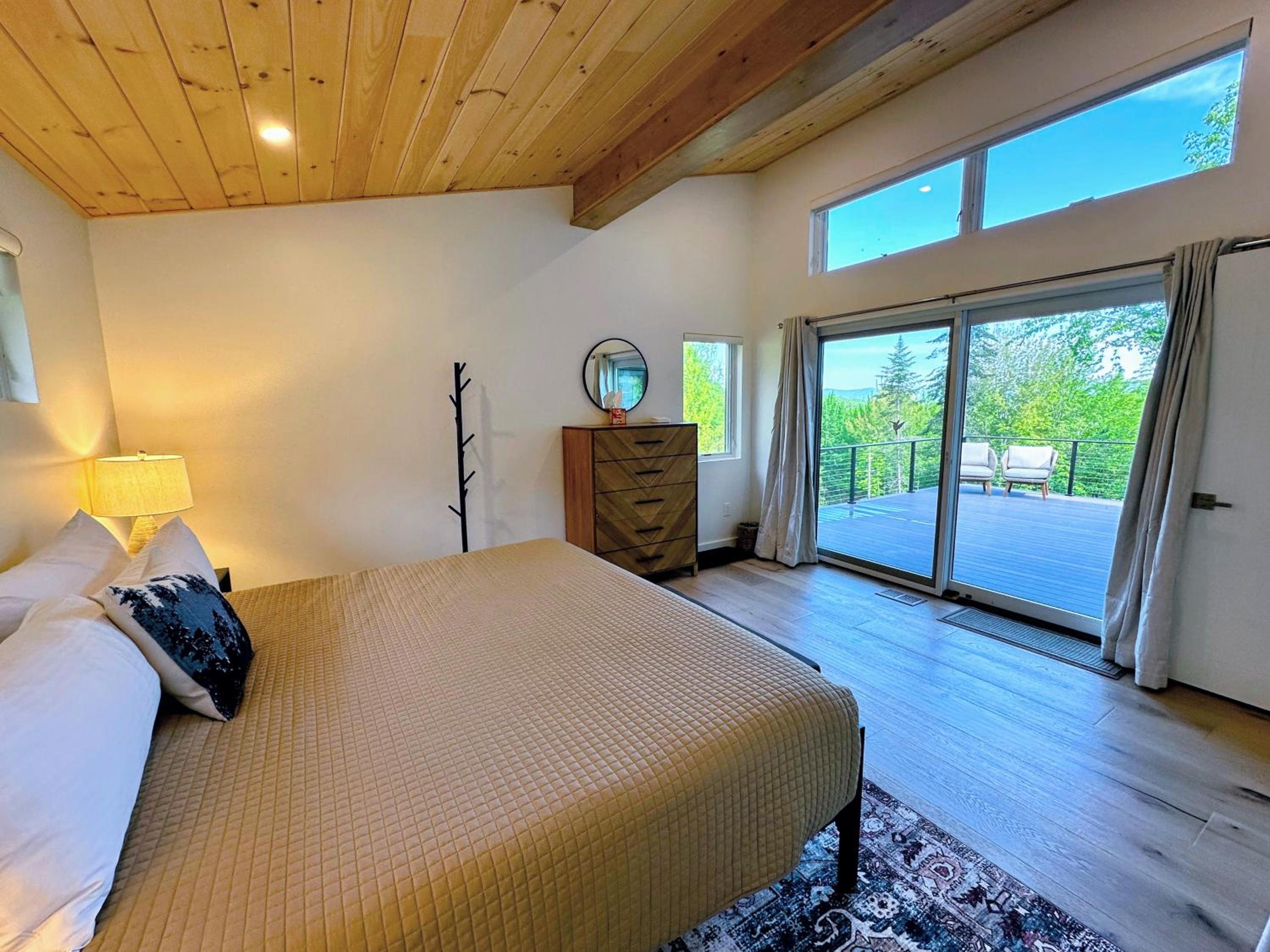 Villa photo 3