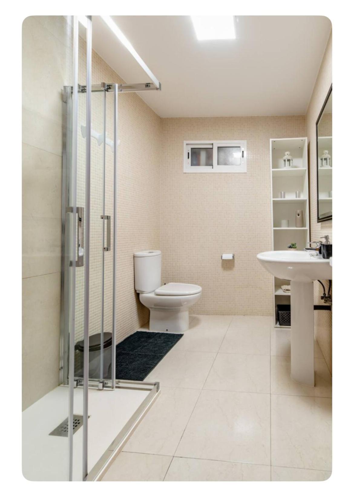 Four-Room Apartment - Photo 24