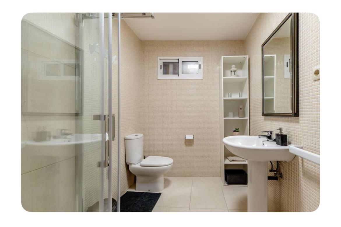 Four-Room Apartment - Photo 23