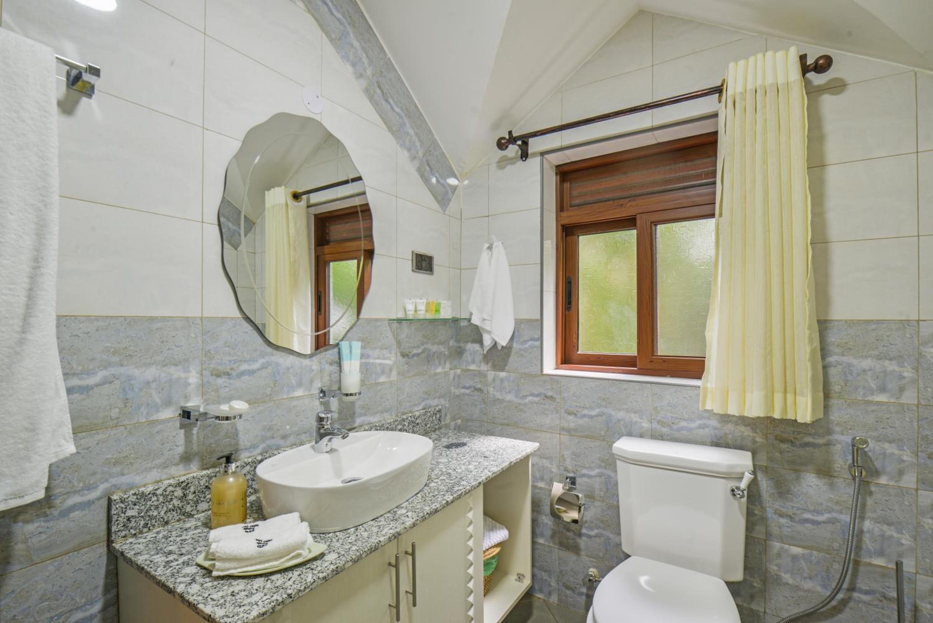 Deluxe Double Room photo 2